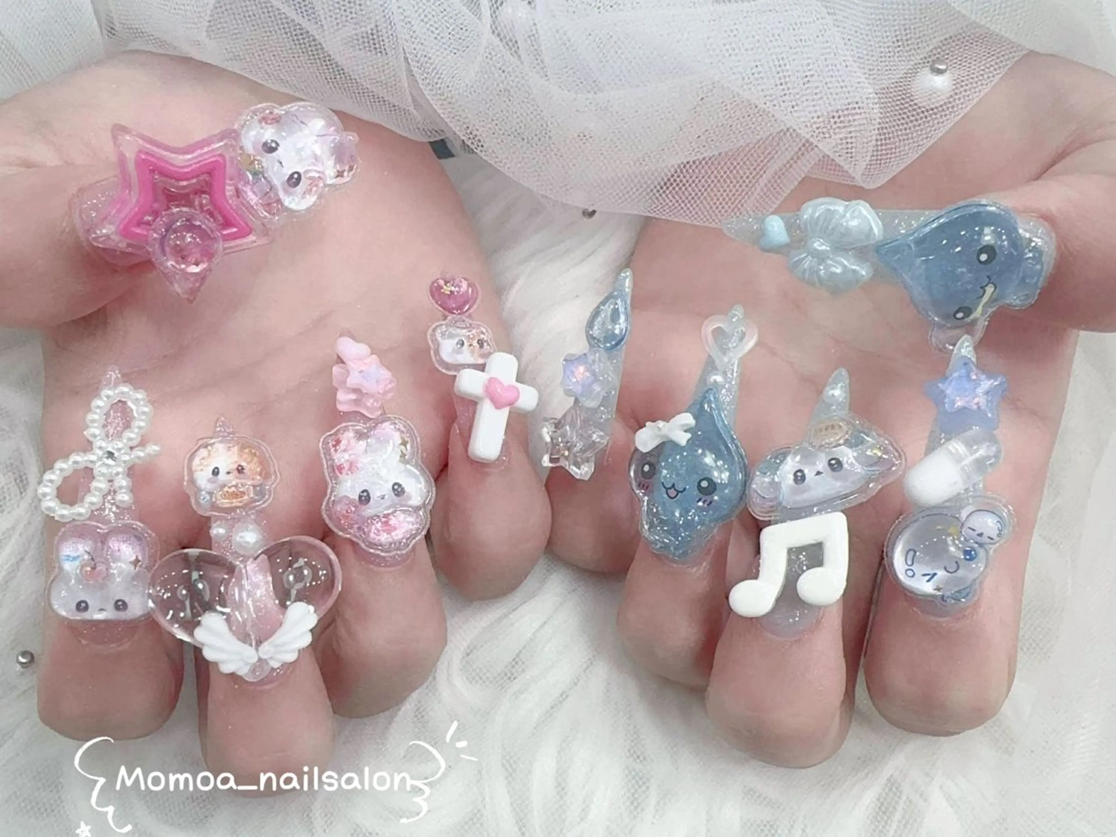 ネイル キラキラネイル 韓国ネイル スカルプネイル ハンドネイル MoMoA Nail ネイル長さ出し専門店のネイルデザイン