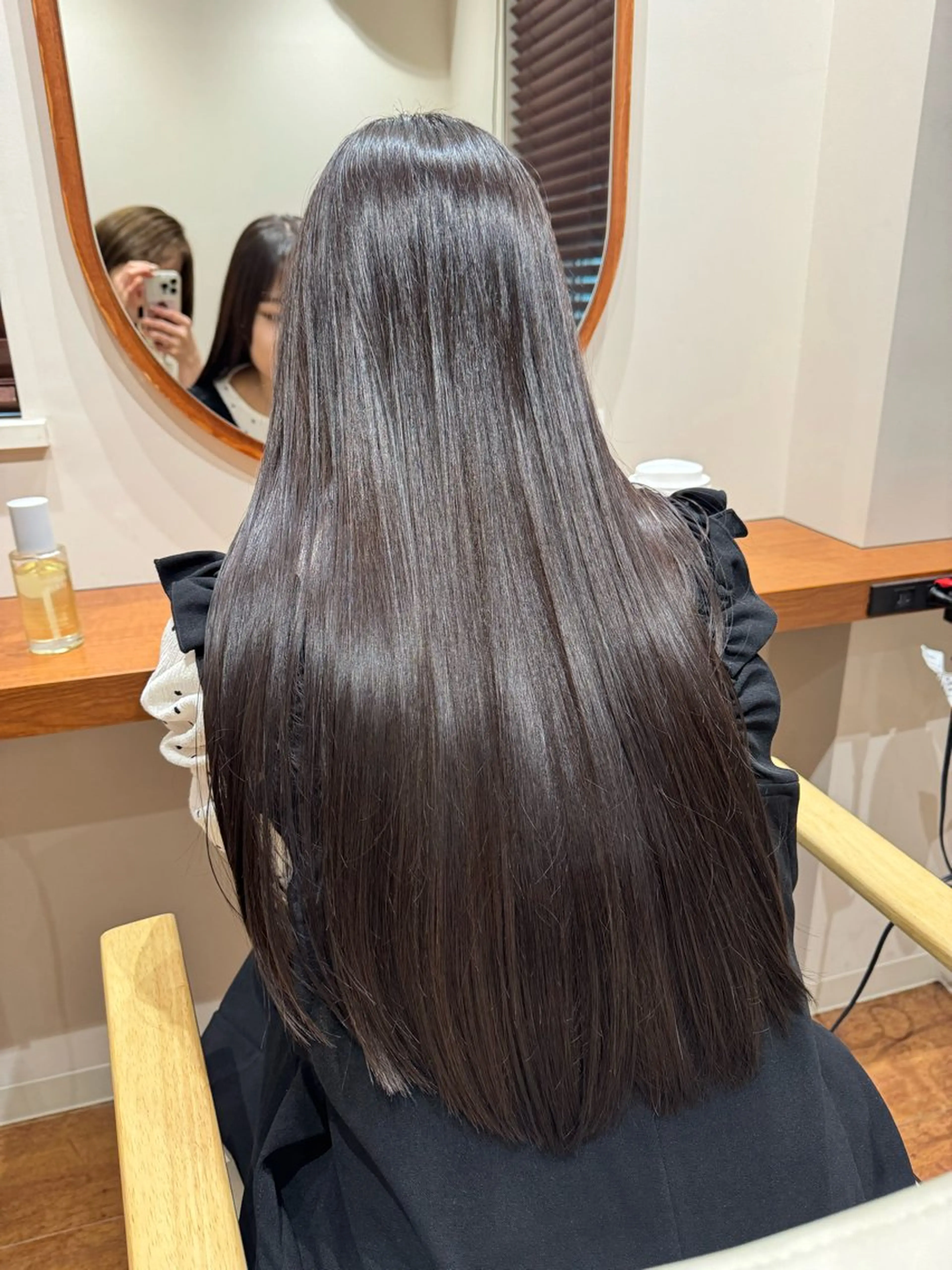 【集中ケア🧖🏻‍♀️🫧】小顔カット×透明感カラー×premium髪質改善トリートメント🫧の写真