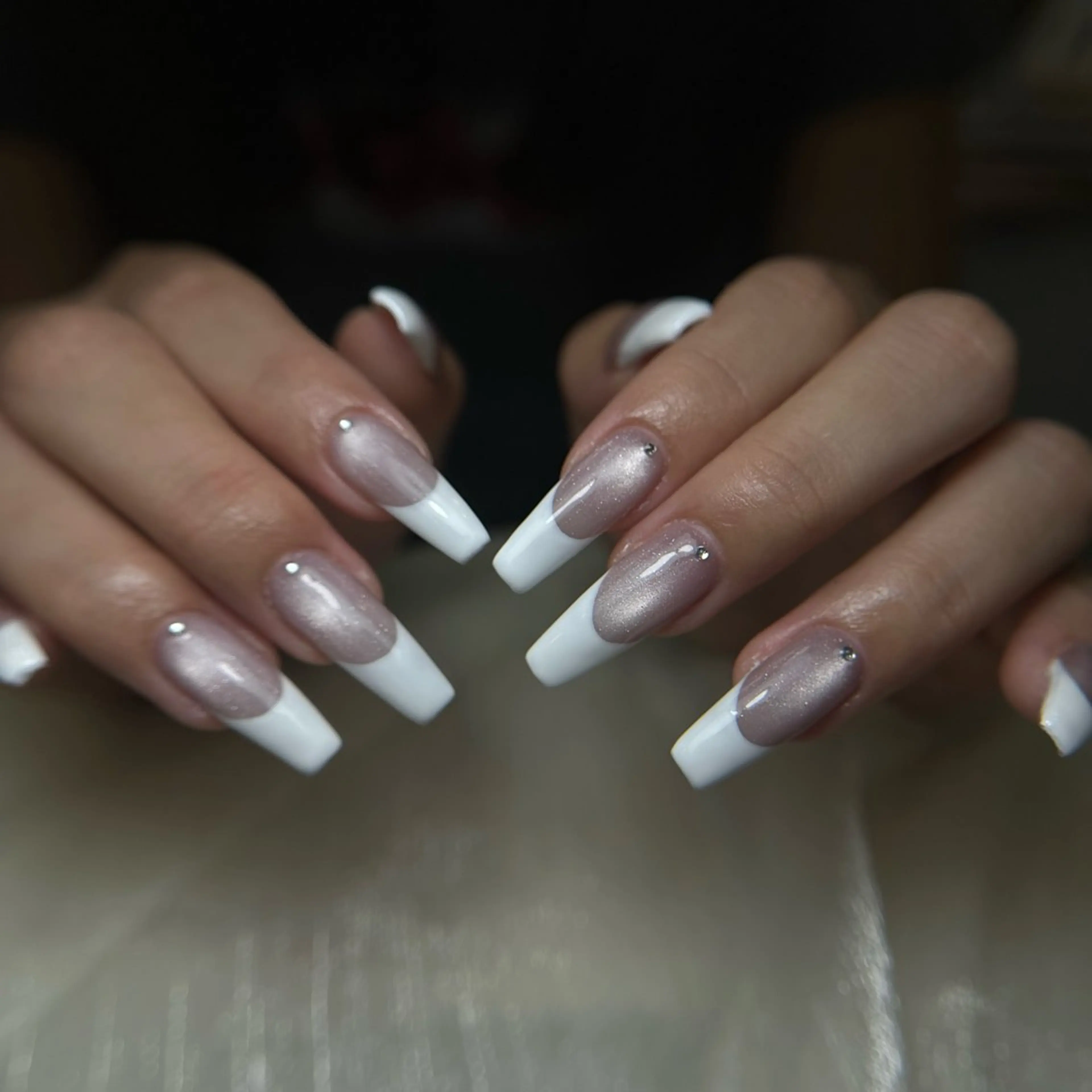 ネイル フレンチネイル グラデーション 韓国ネイル マグネットネイル シンプルネイル CoMo Nailのネイルデザイン