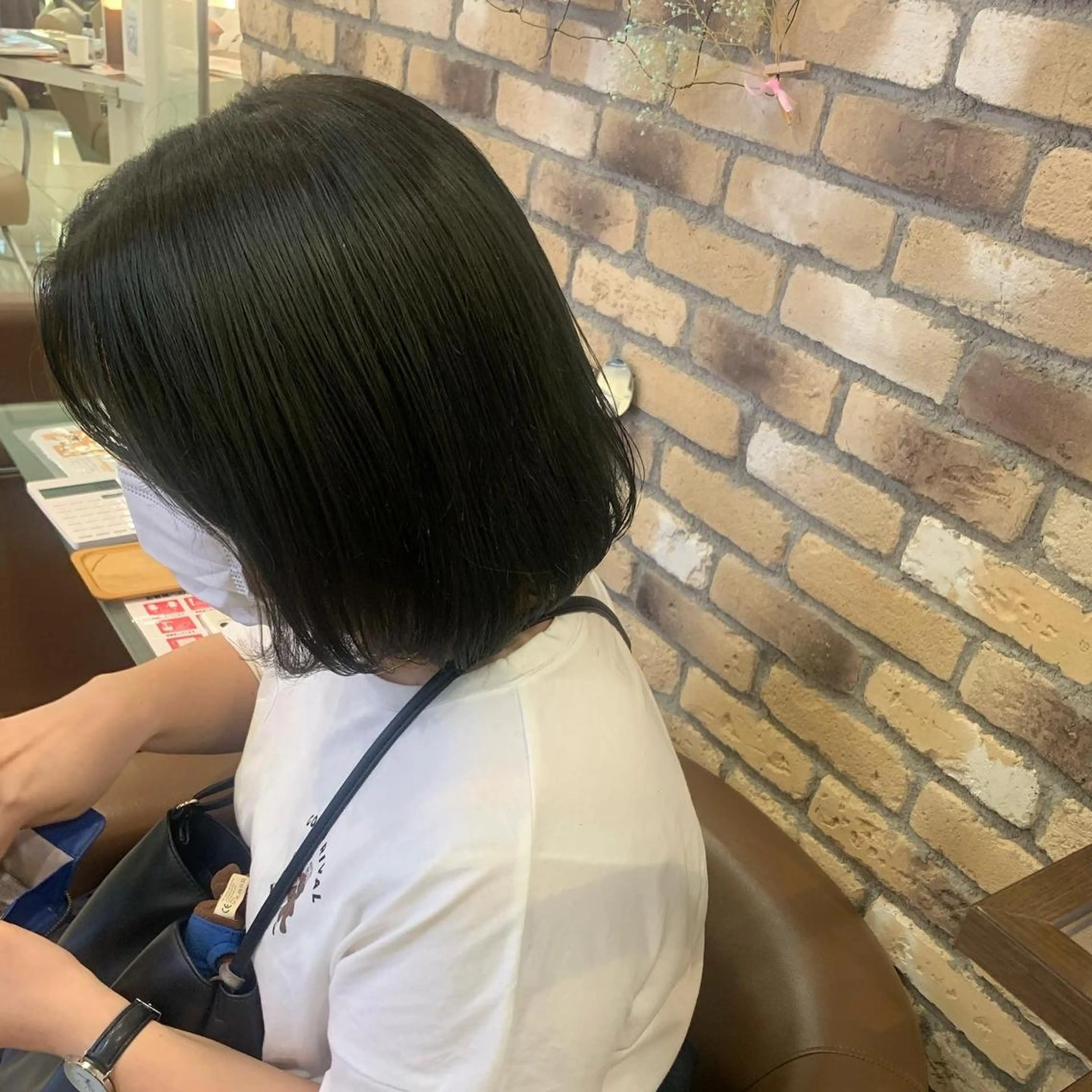 ミディアム カラー 羽エクステ🩷 🤍まき🤍のマツエク・マツパデザイン