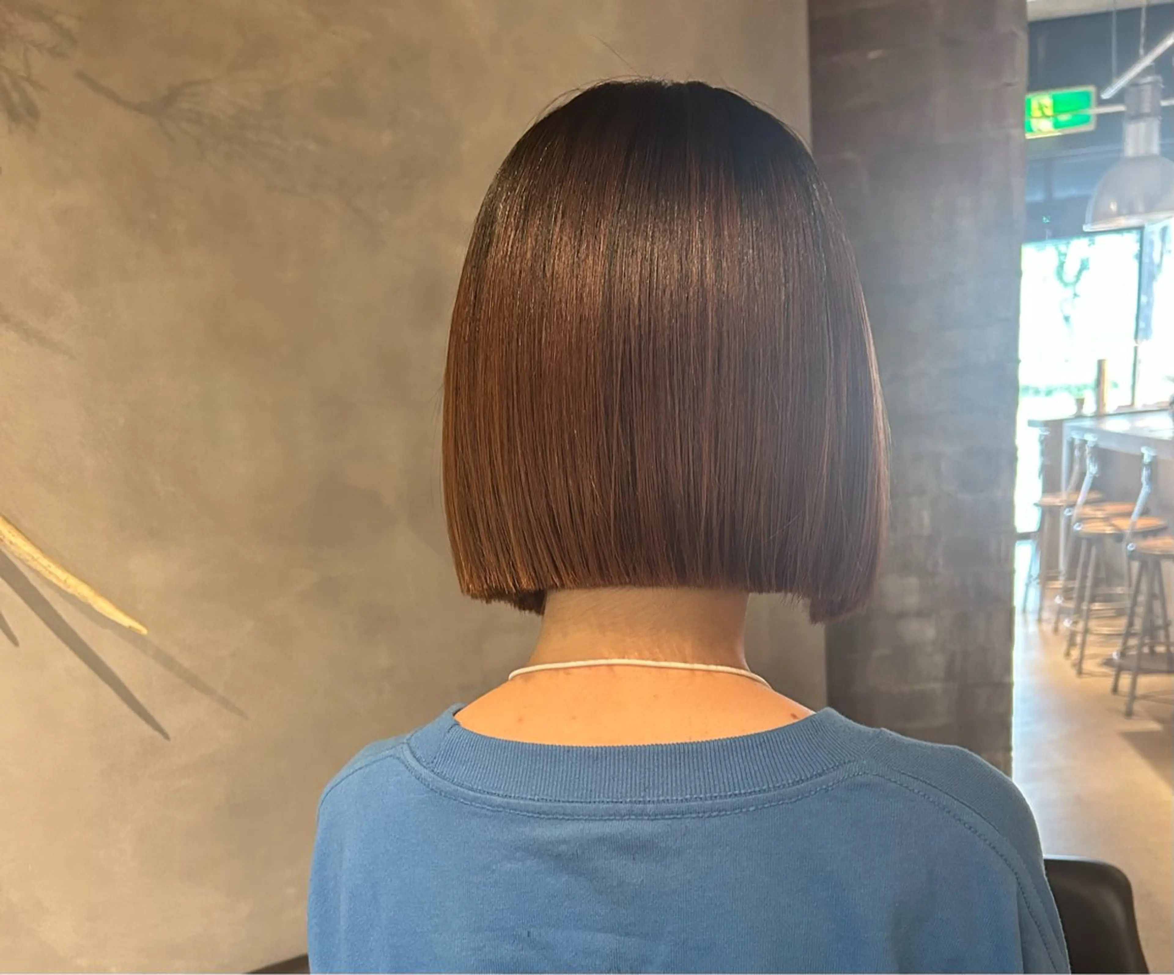 ショート ボブ 鍋島 平のヘアスタイル