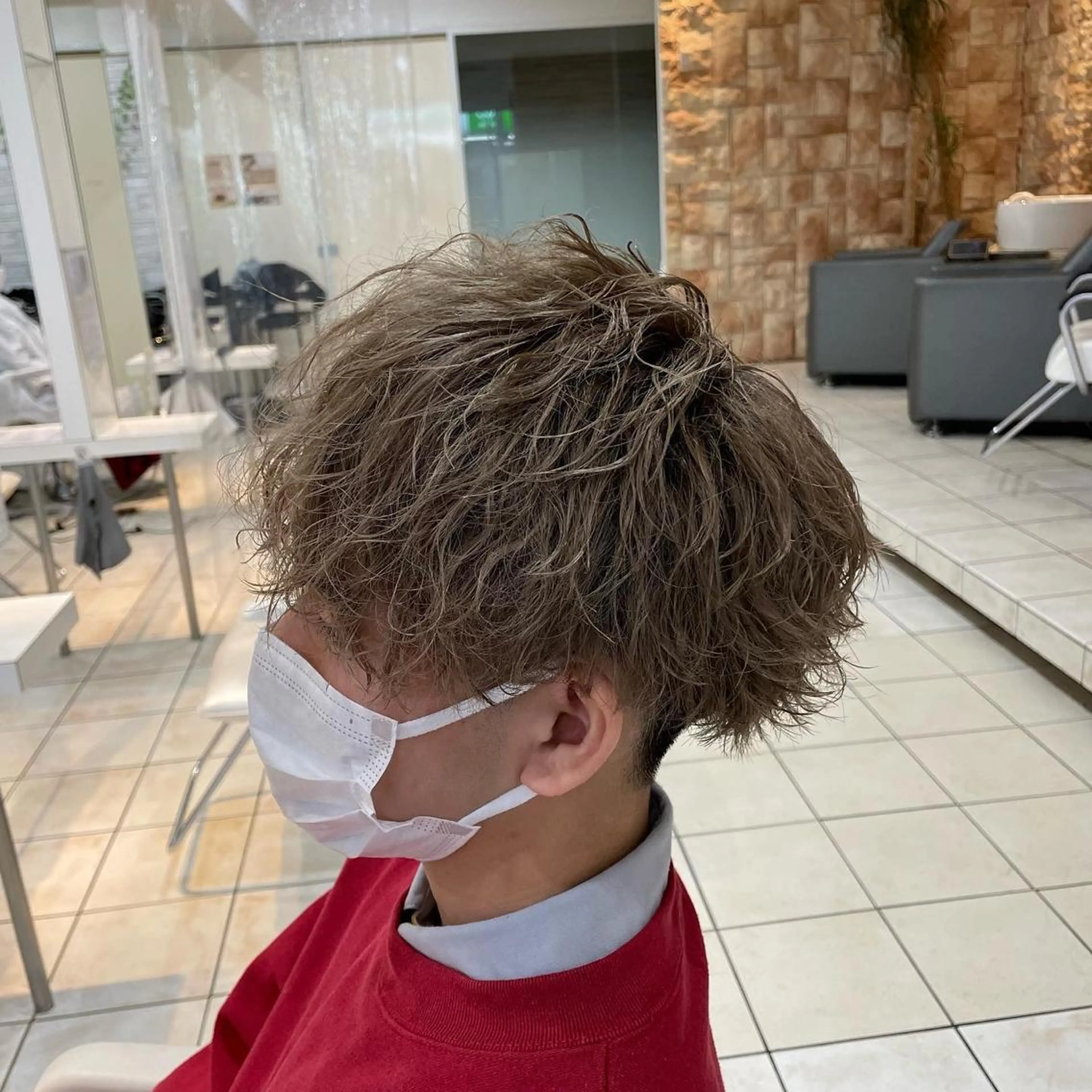 ショート パーマ メンズ シャドウパーマ/縦落 ちパーマ 大久保拓実のヘアスタイル