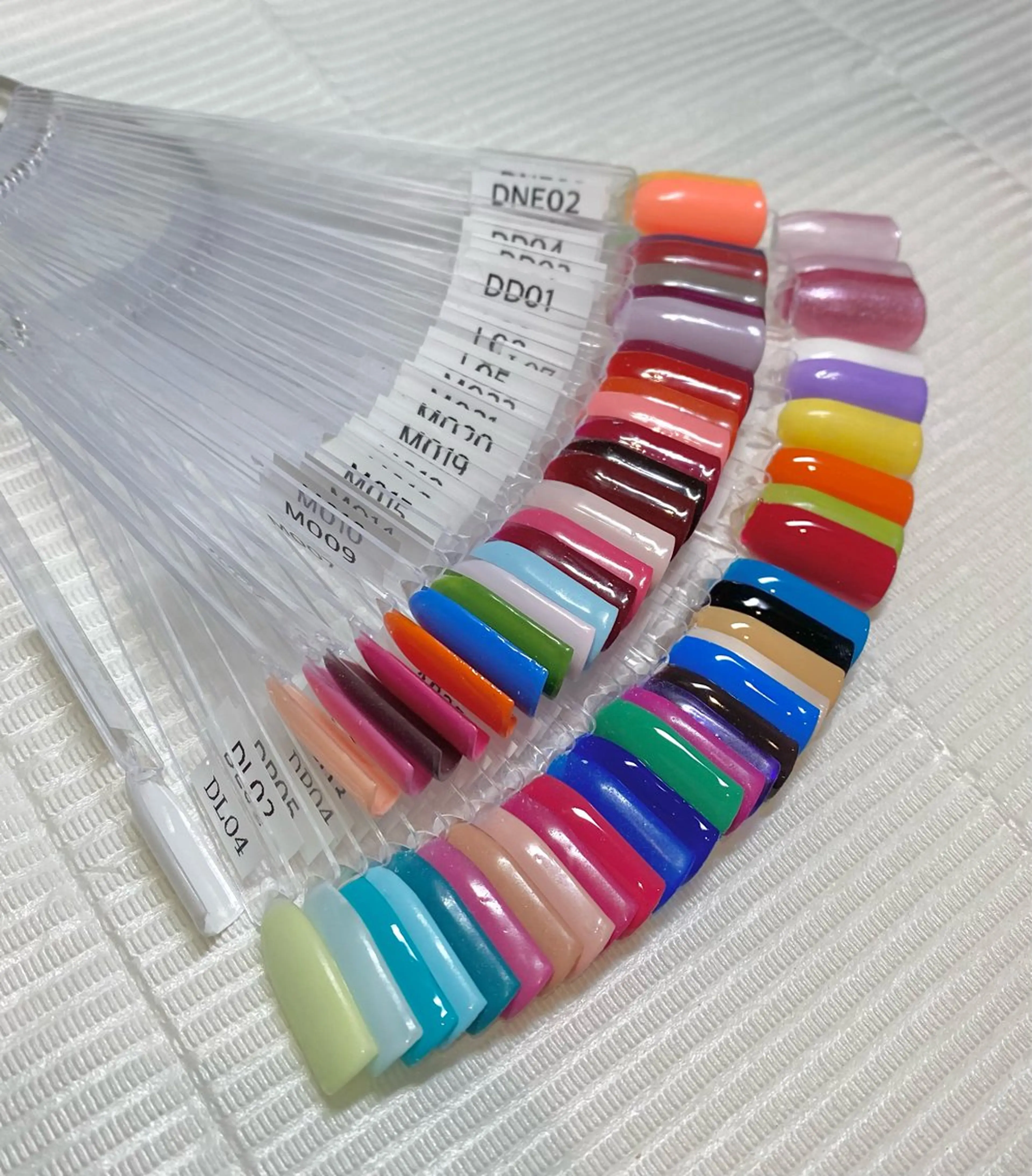 ネイル ワンカラーネイル M yuuiのネイルデザイン