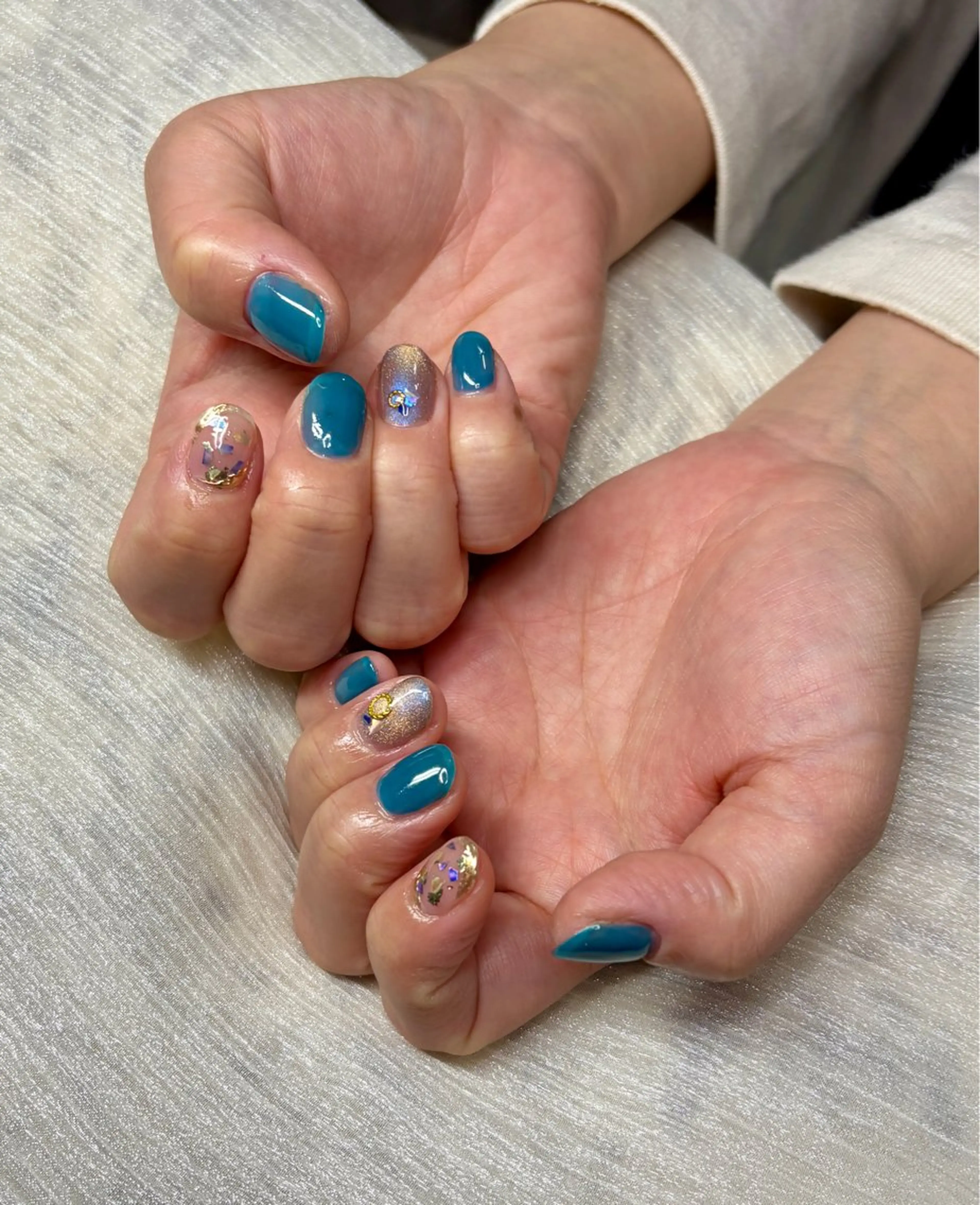 ネイル nailroom HARU.のネイルデザイン