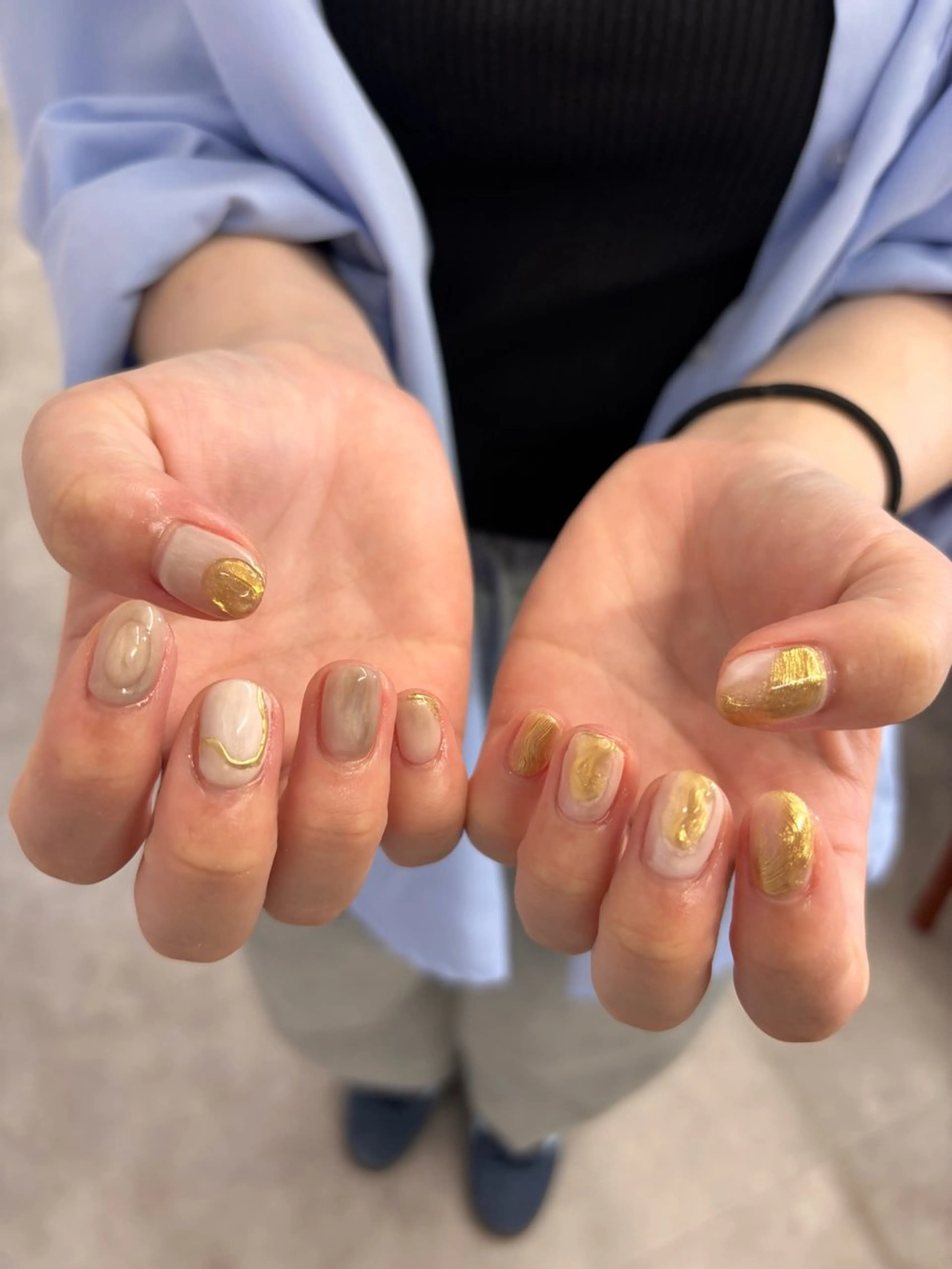 ネイル ニュアンスネイル ぷっくりネイル マキノ ユイのネイルデザイン