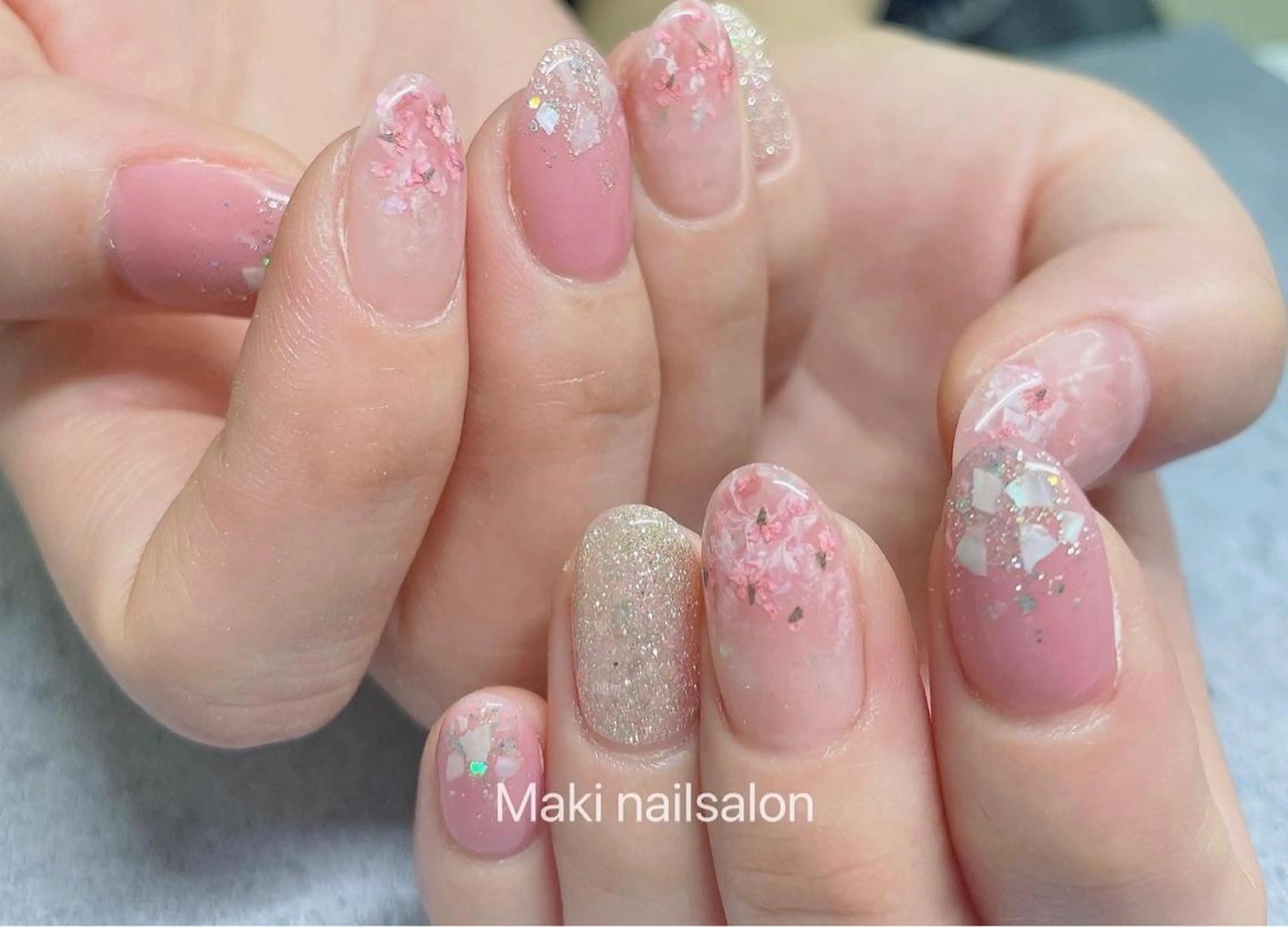 ネイル マキ ネイルサロンのネイルデザイン