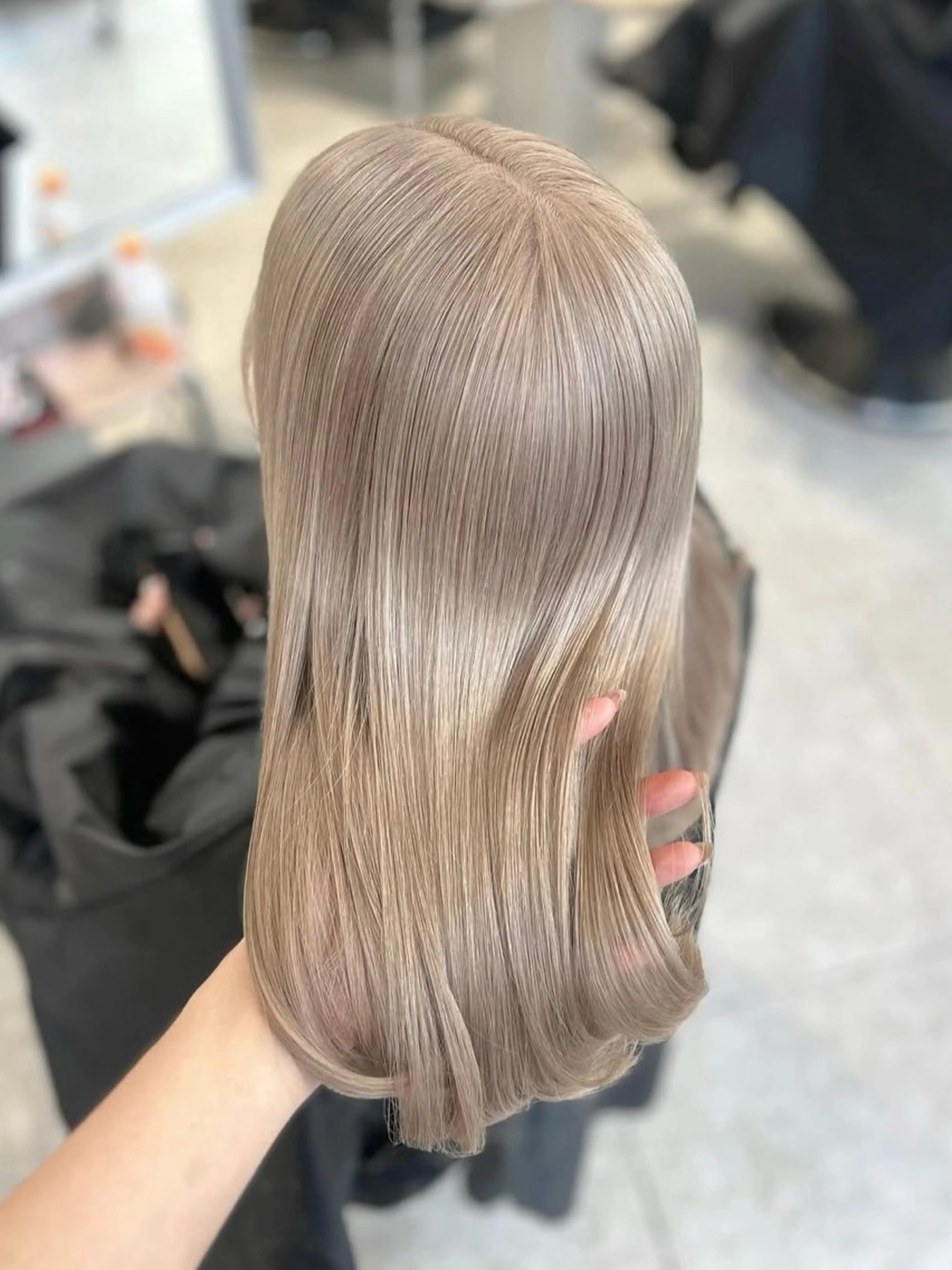 ロング カラー PELE/ミルクティ ー/NATSUKIのヘアスタイル