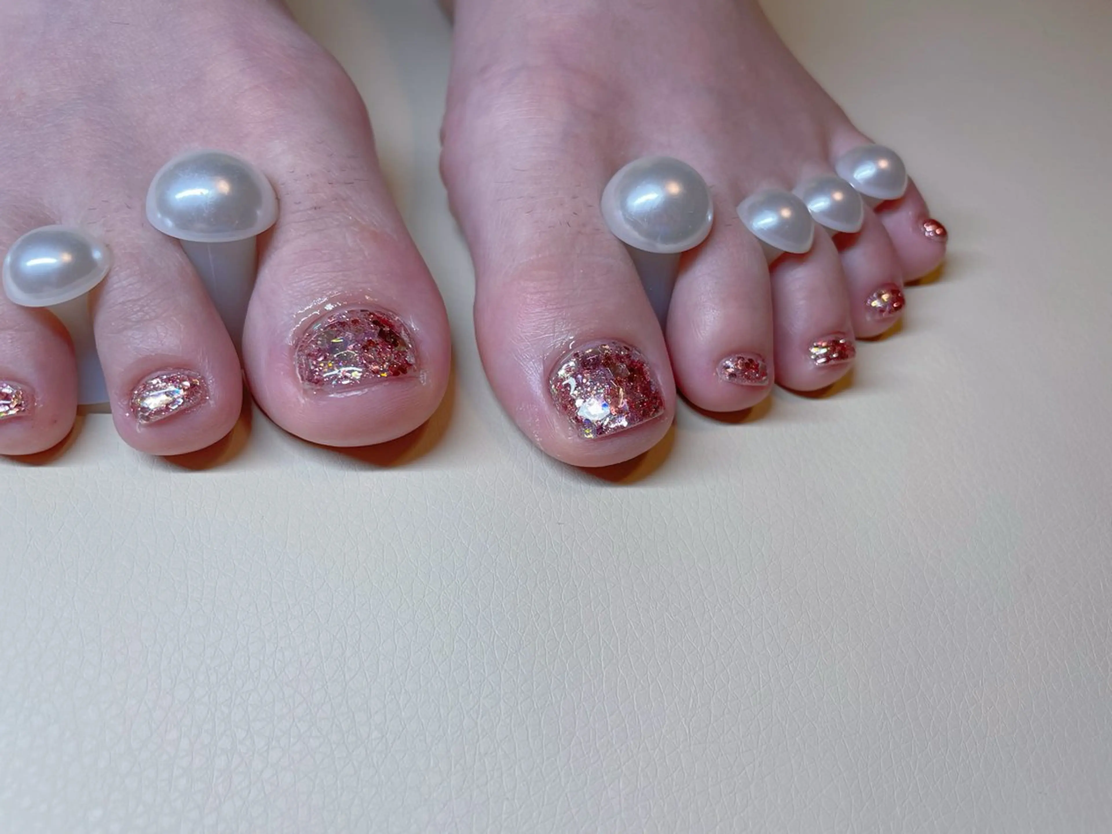 ネイル ホログラムネイル フットネイル エン Nail salonのネイルデザイン