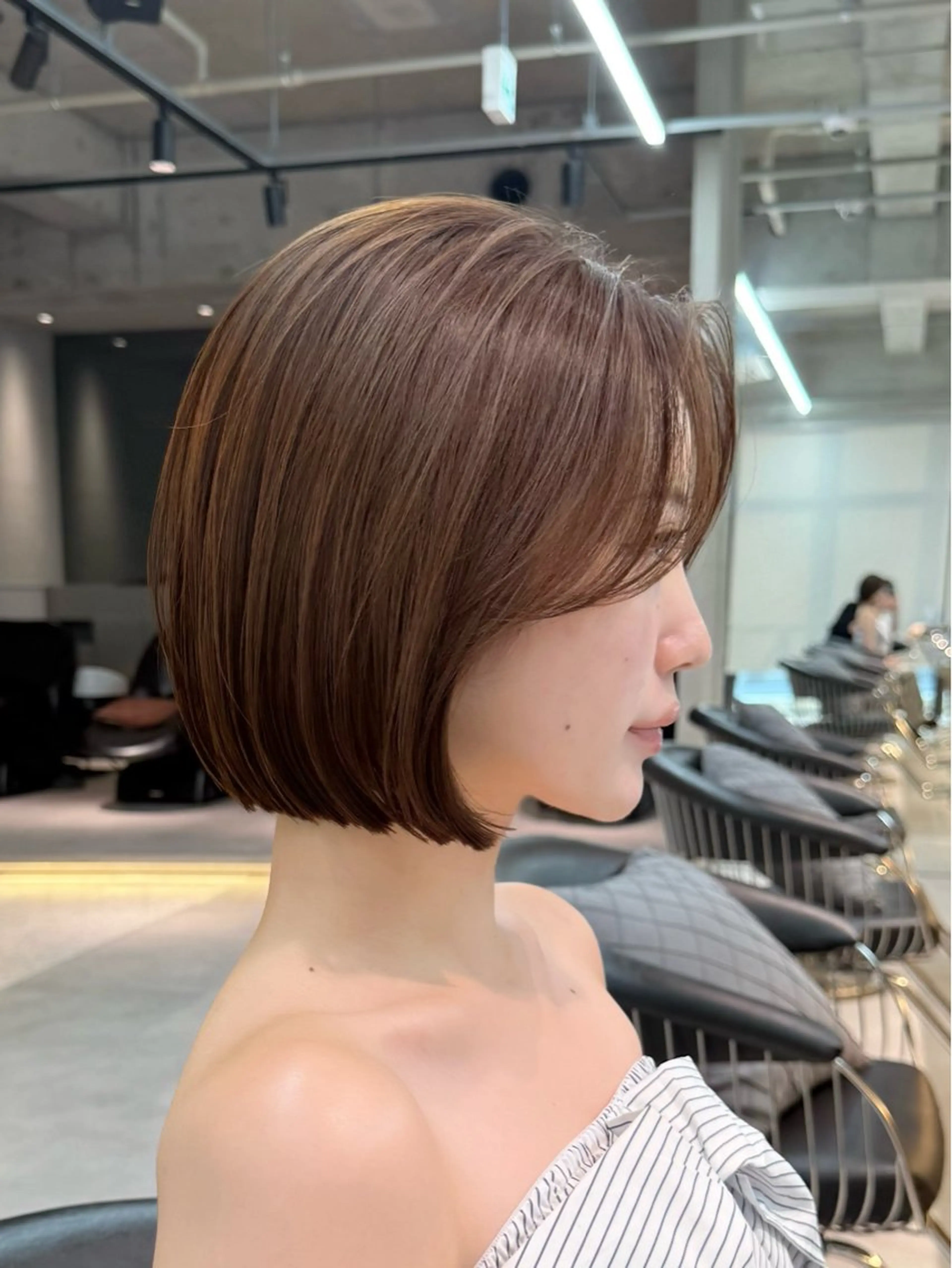 ショート カラー 木元 瑛✂︎ボブのヘアスタイル