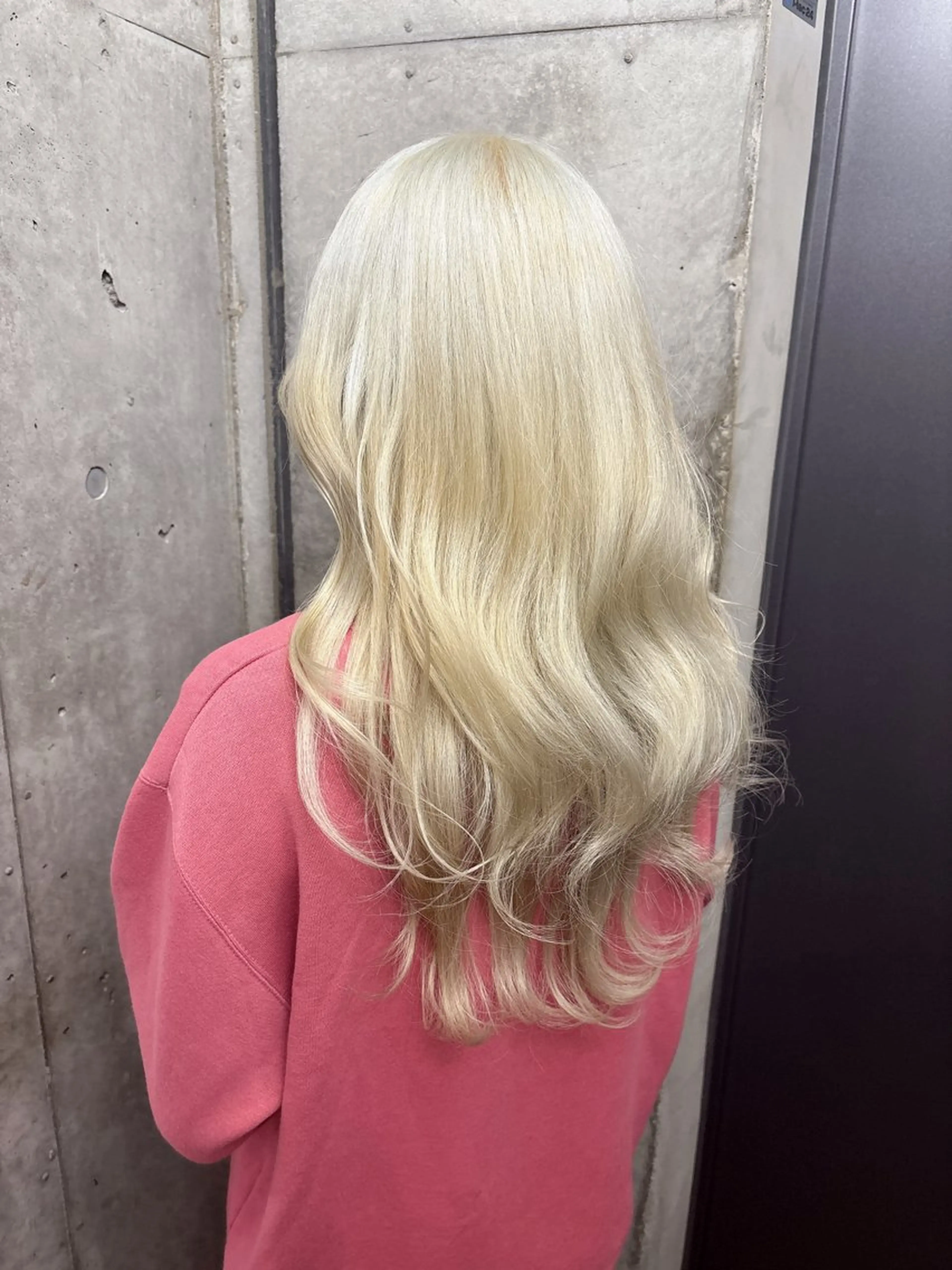 ロング ヘアカラー 透明感/ブリーチ/ 髪質改善💛miuのヘアスタイル