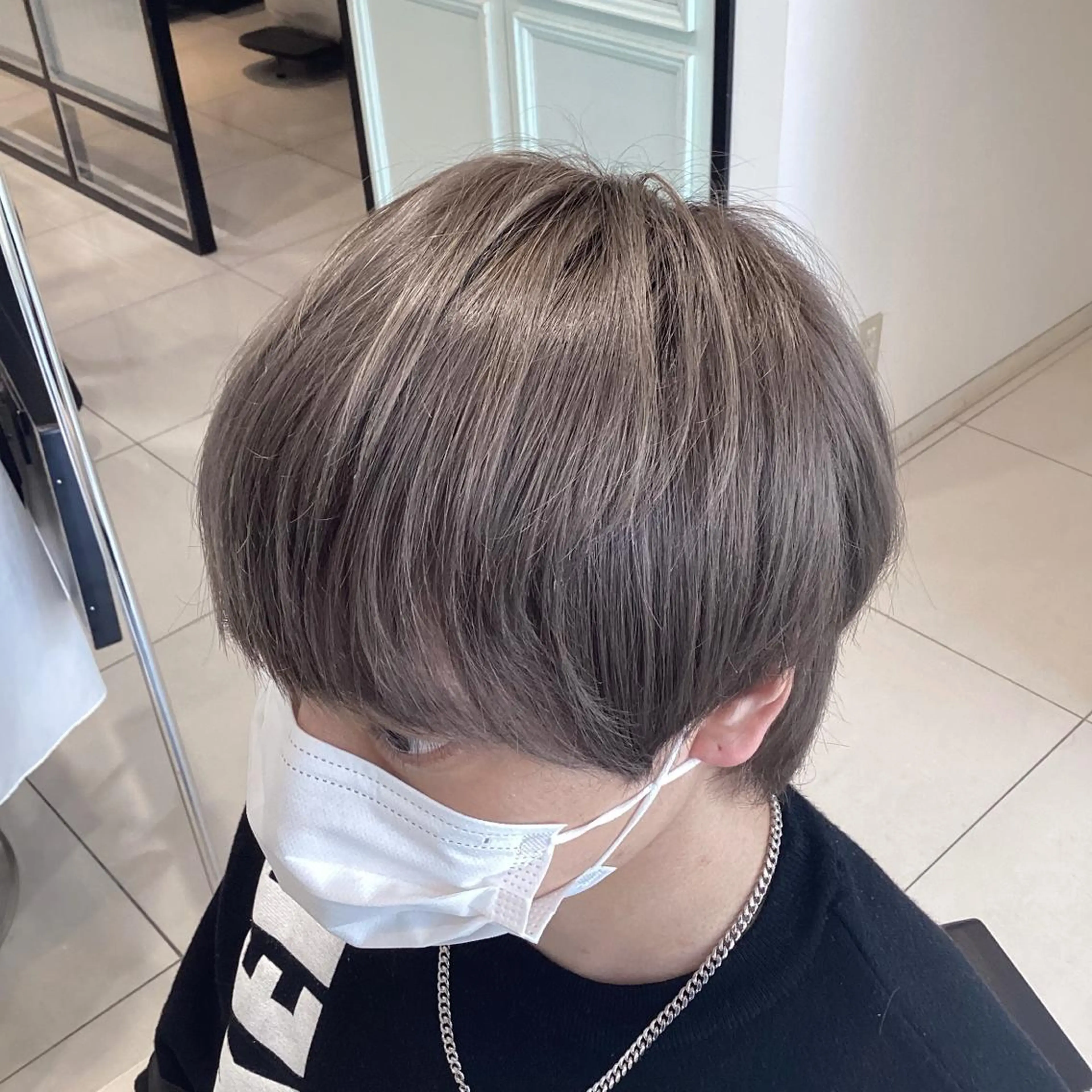 カラー メンズ グレージュ ミルクティーグレージュ カット ヘアカラー トリートメント メンズ縮毛矯正 ♠️店長下平隼人のヘアスタイル