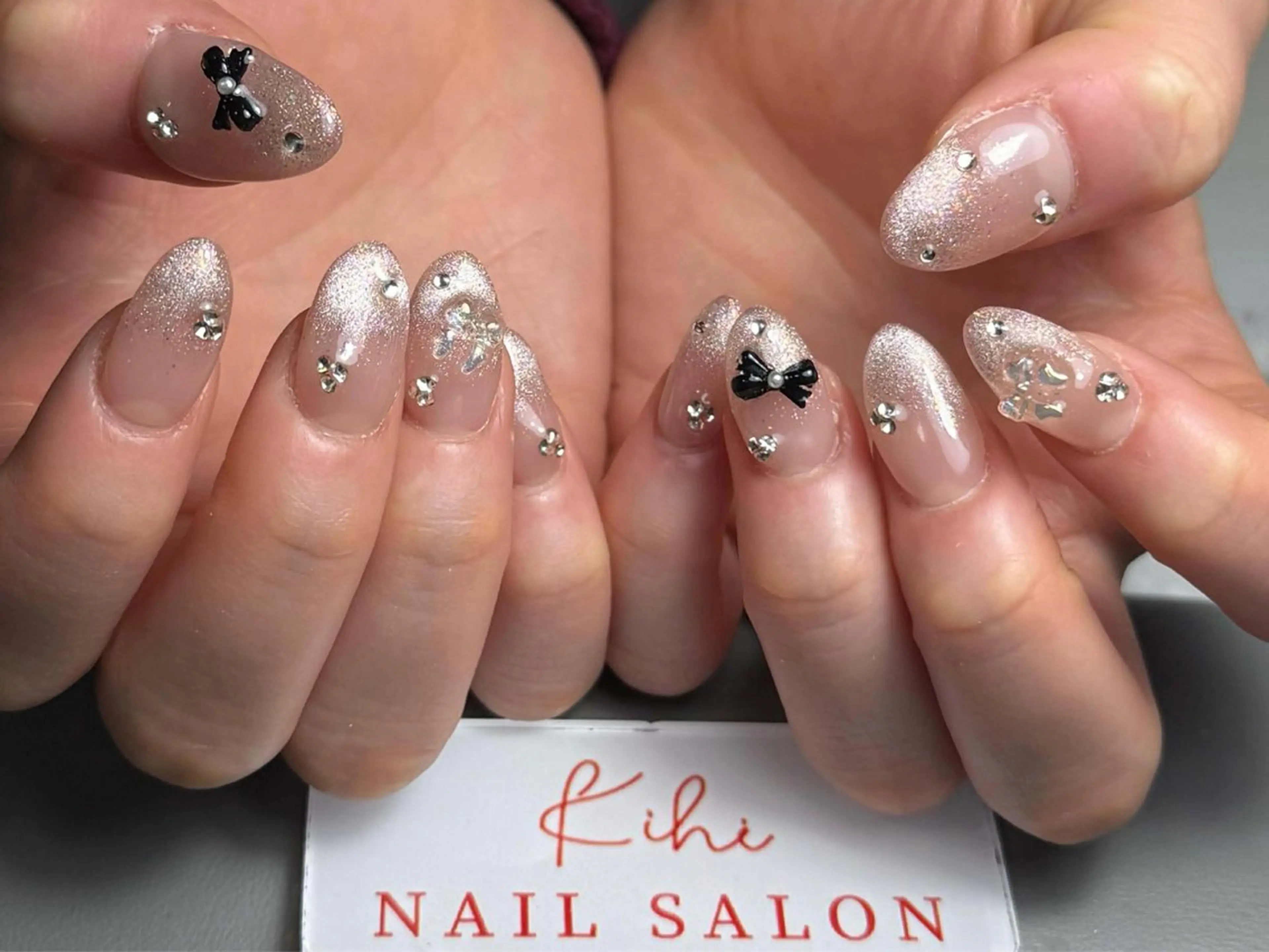 ネイル アートネイル フレンチネイル ジェルネイル グラデーション 韓国ネイル ハンドネイル さくら💮💮 【オフ無料】のネイルデザイン