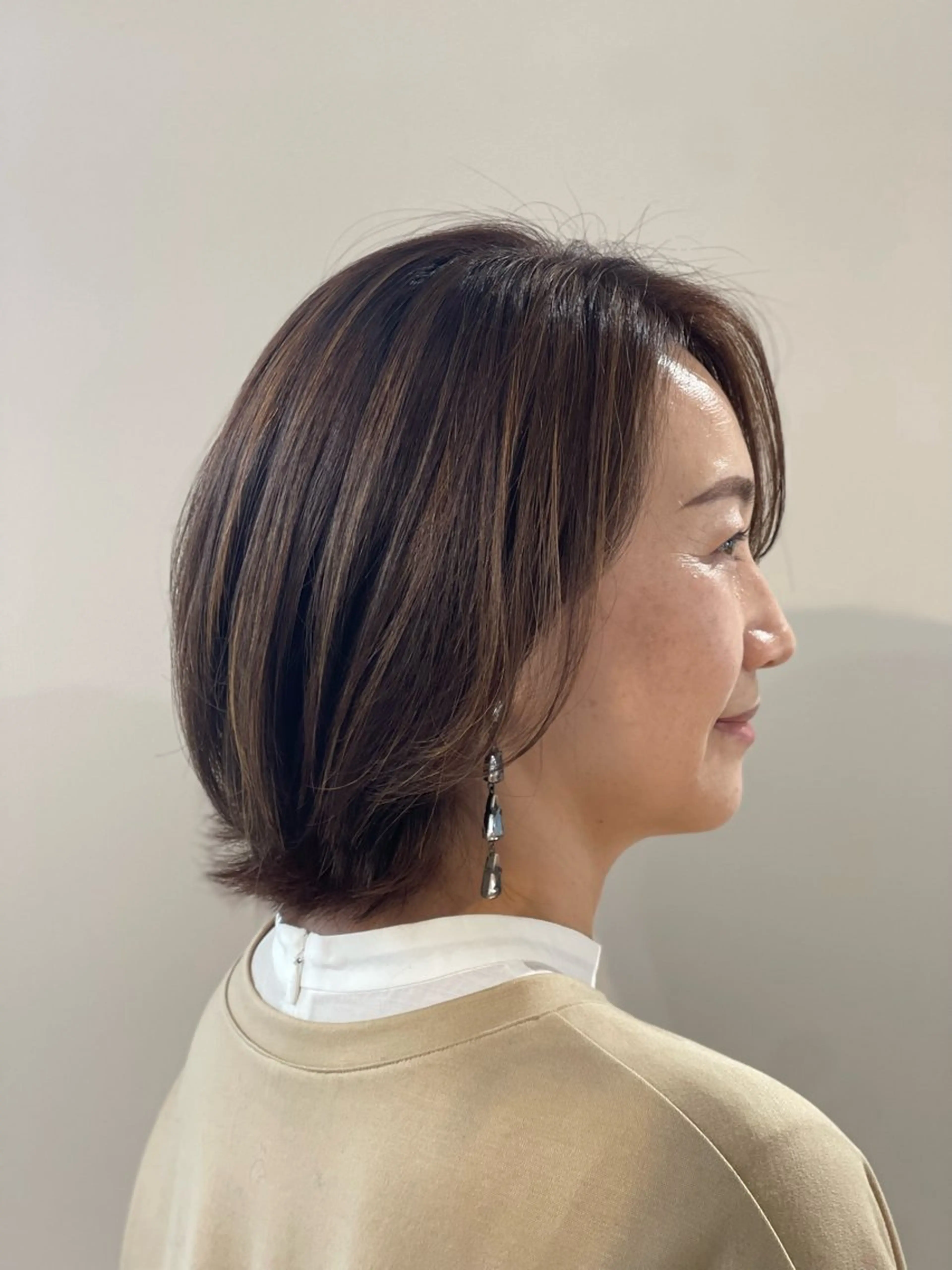 ショート カラー 赤みゼロ 🤎柔ベージュのヘアスタイル