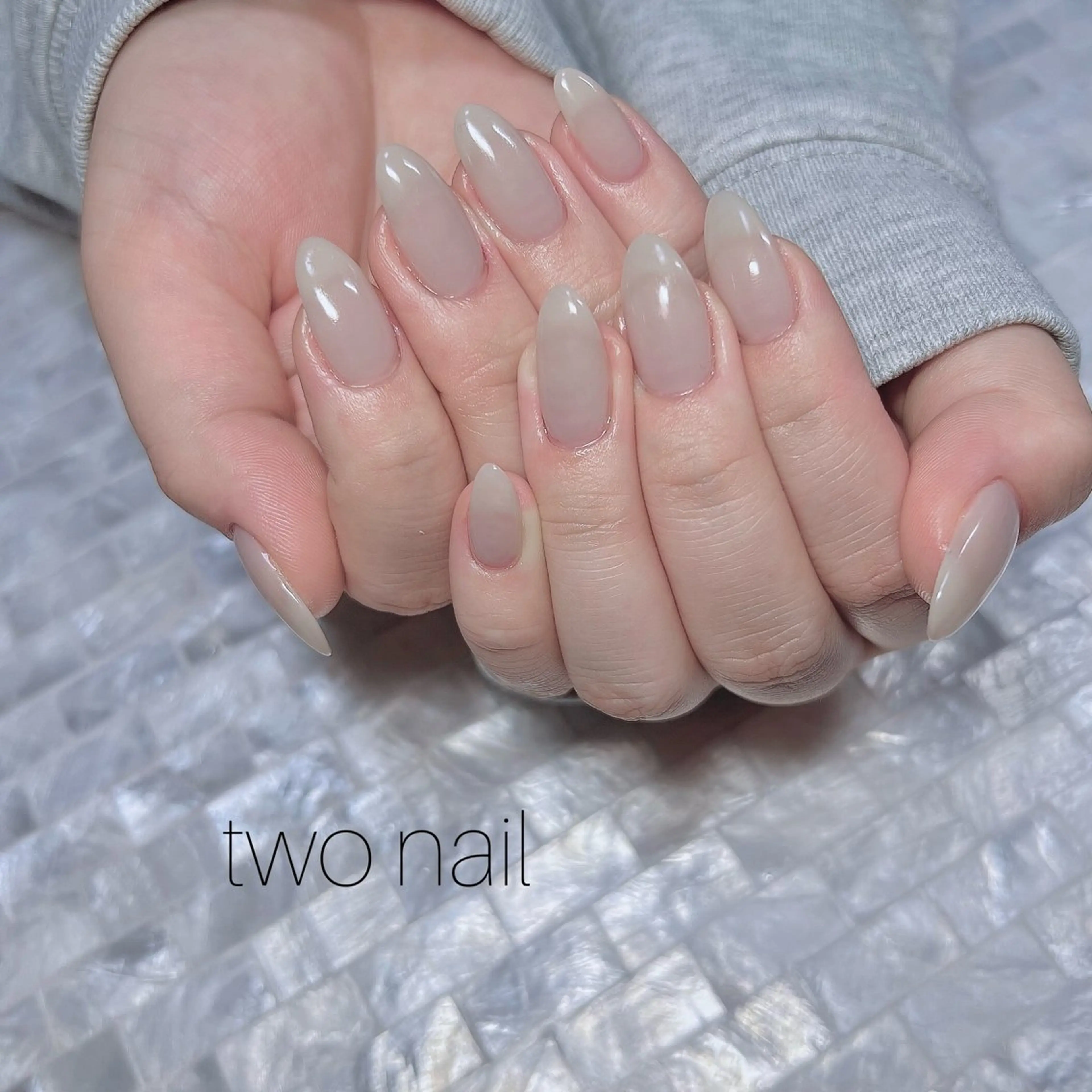 ネイル ネイルチップ ホワイト ハンドネイル two nailのネイルデザイン