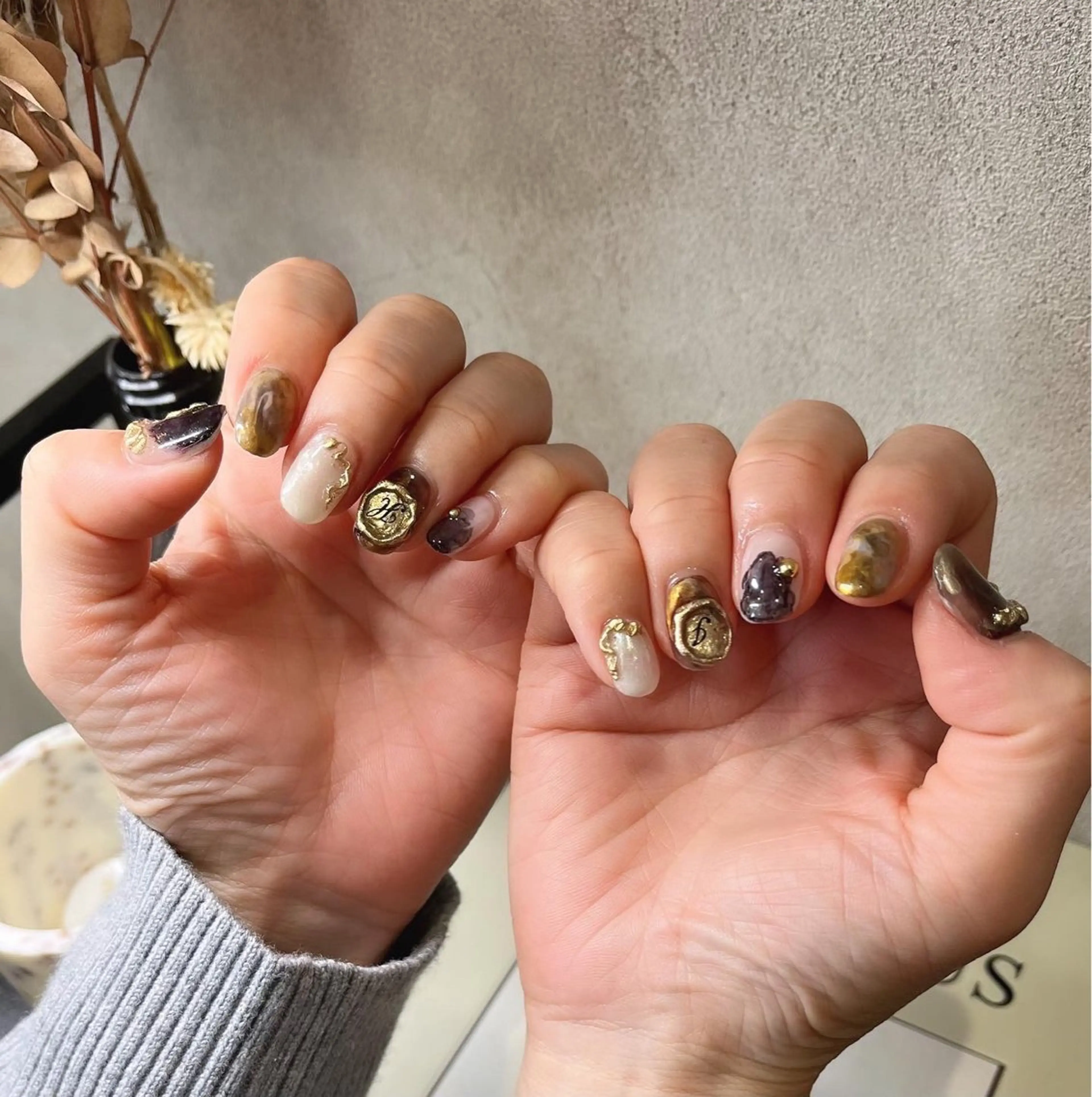 ネイル S. SAYAのネイルデザイン