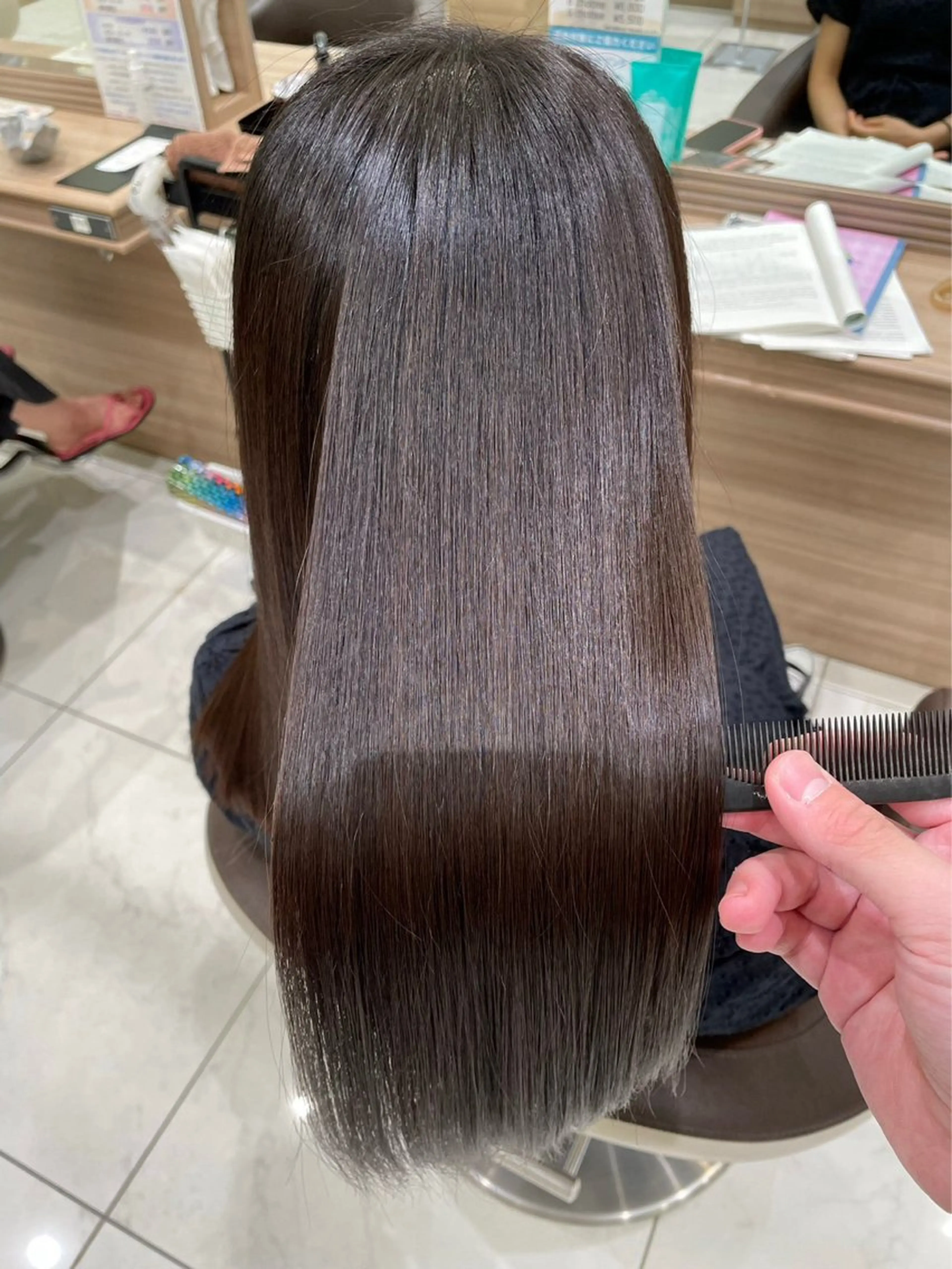 ロング パーマ 縮毛矯正 トリートメント 渡辺 大輝 メンズパーマのヘアスタイル