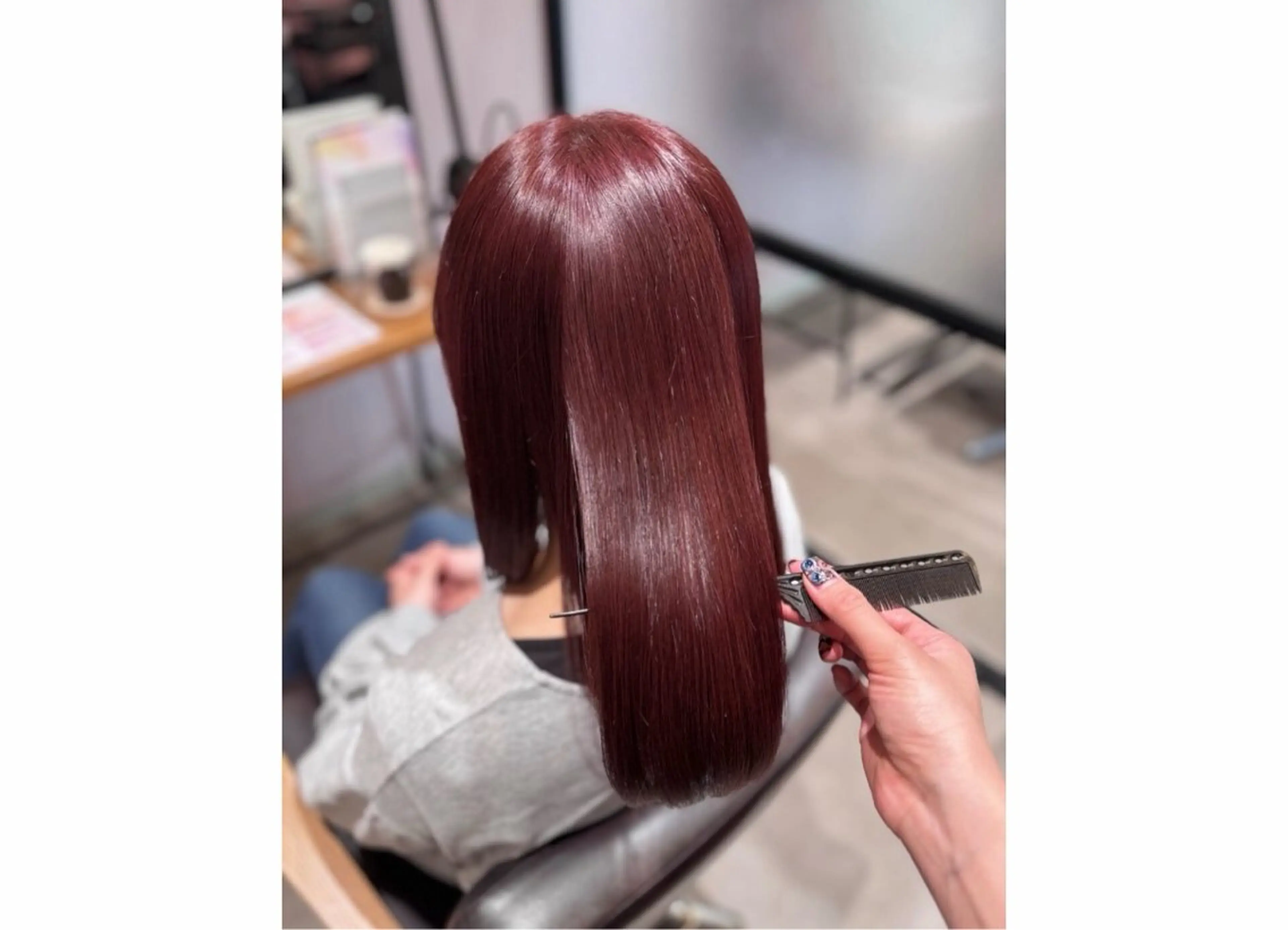 カラー 梶 瑞希のヘアスタイル