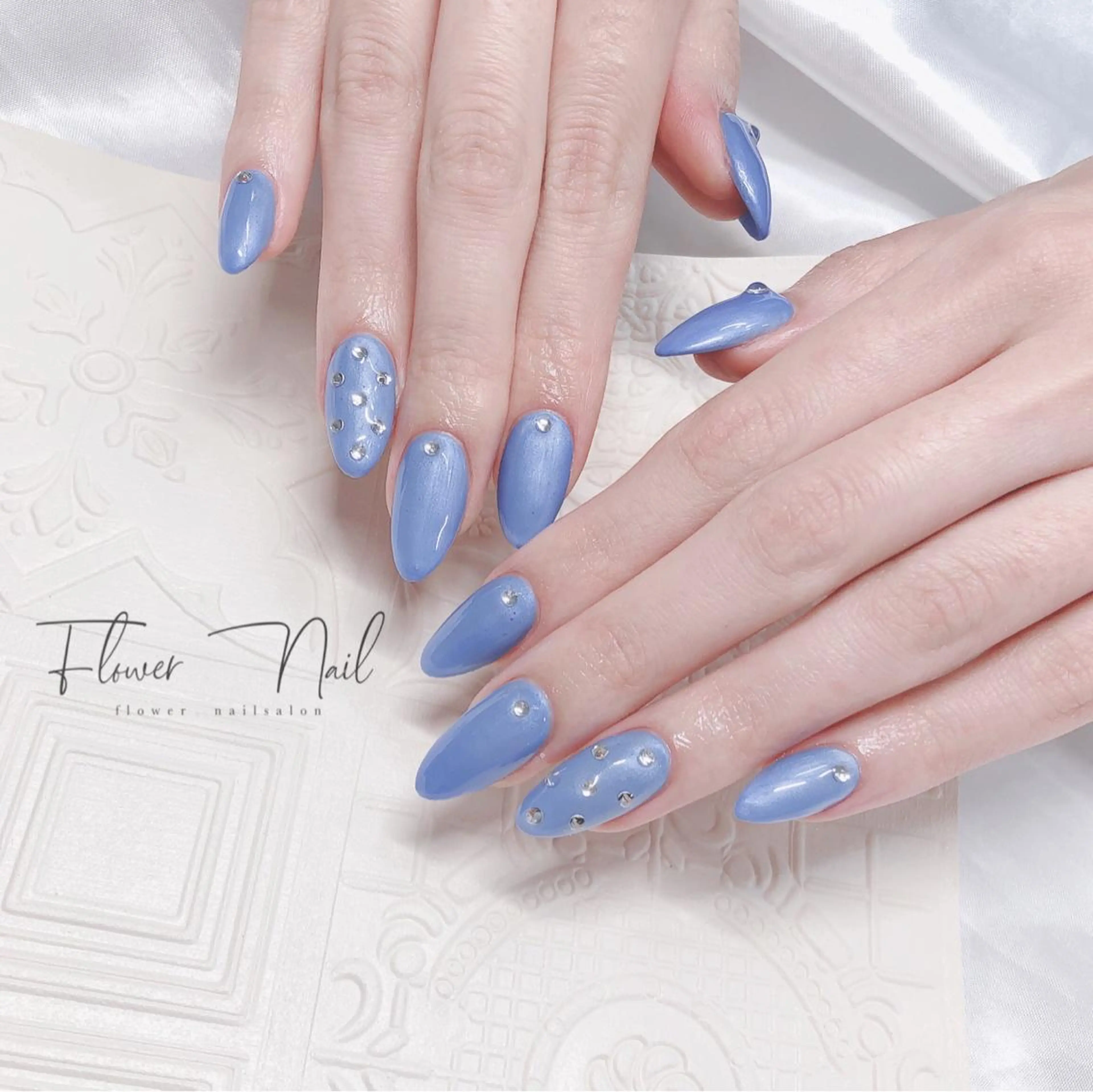 ネイル Flower nailのネイルデザイン