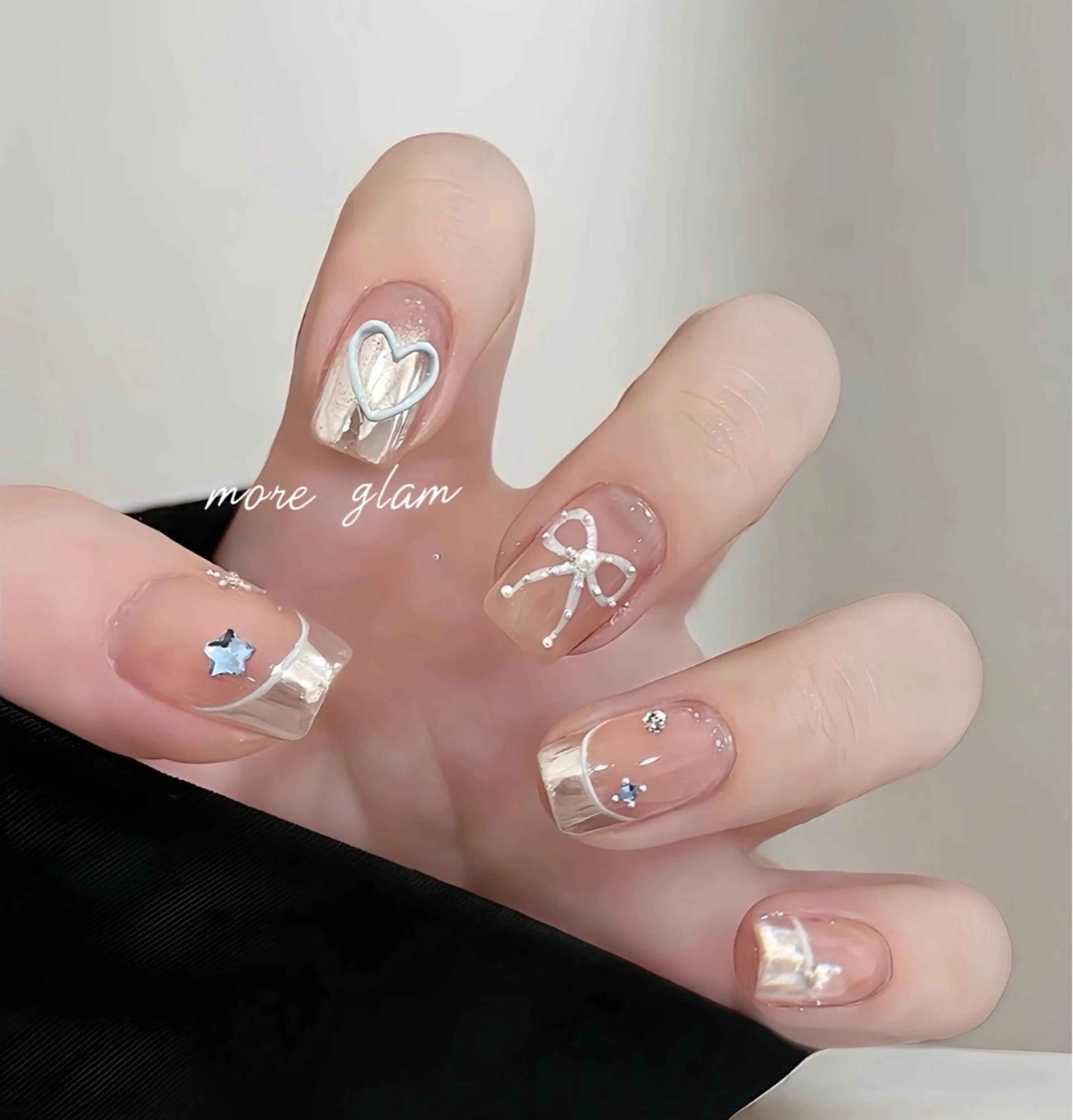 ネイル more glam 原宿店のネイルデザイン