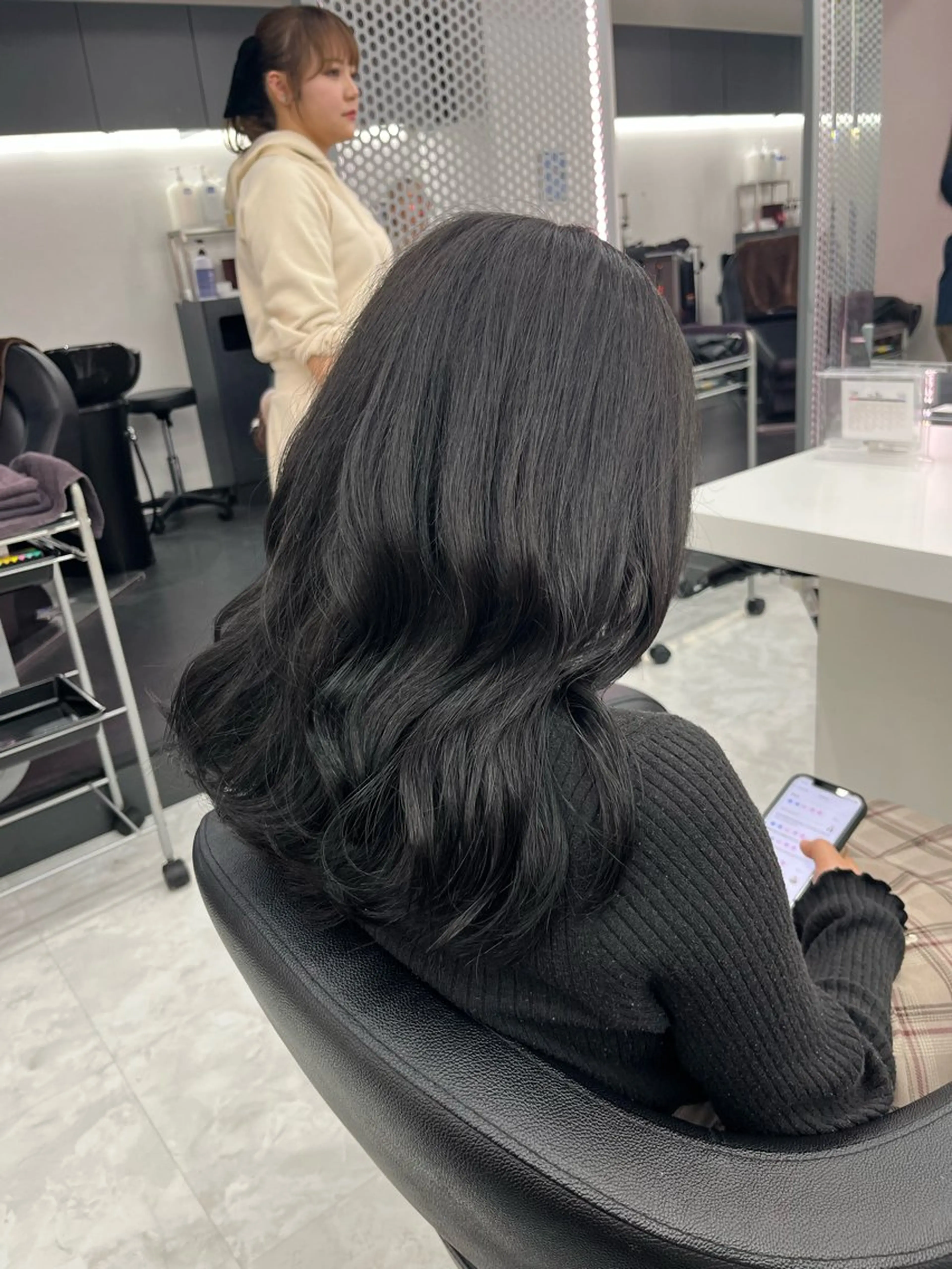 ロング カラー 黒髪 ヘアカラー トリートメント 💖トレンド春夏 カラー💖FUTAのヘアスタイル