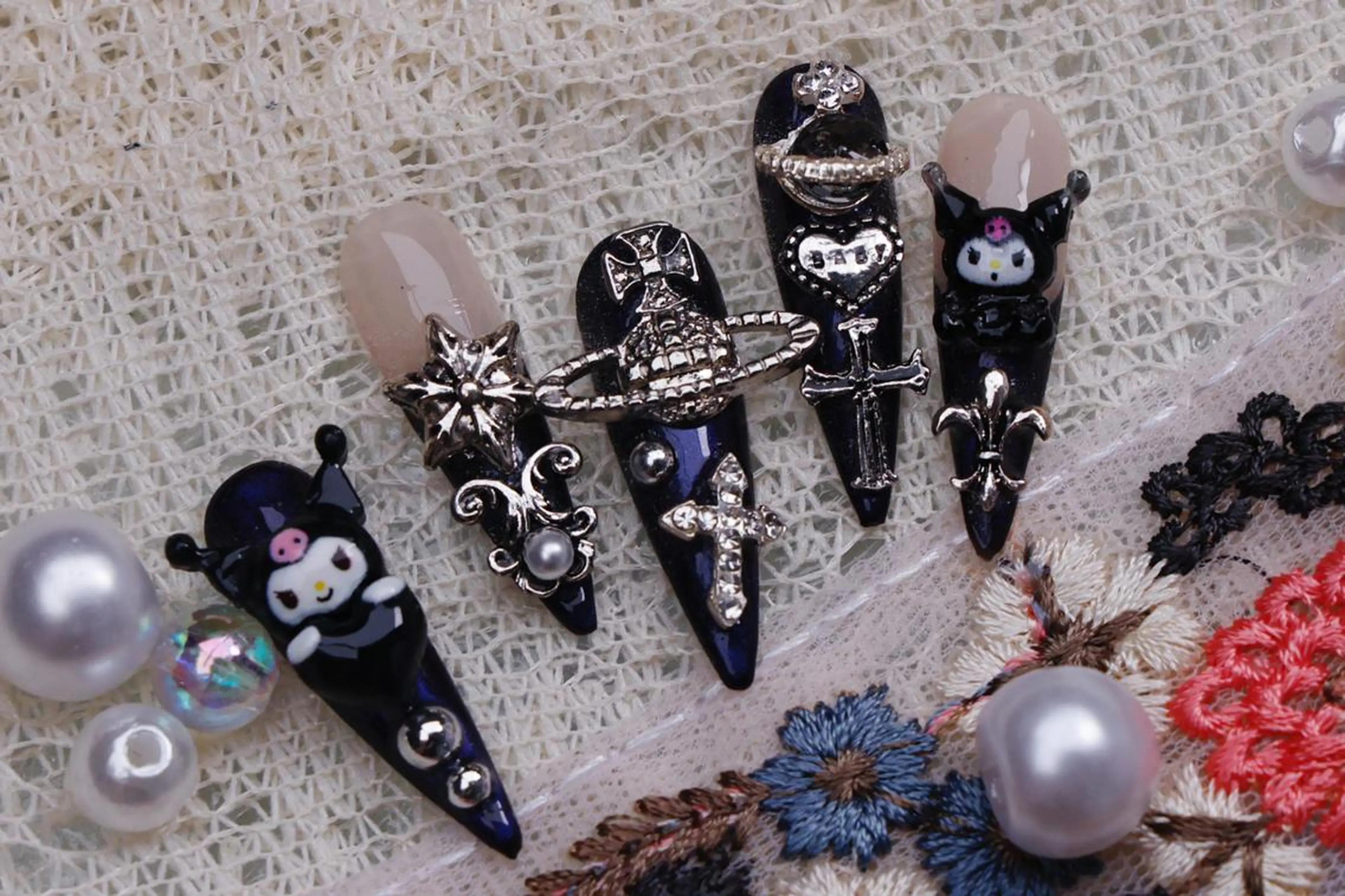 ネイル ハロウィン ロングネイル マグネットネイル スカルプネイル ネイルチップ Mss えりのネイルデザイン