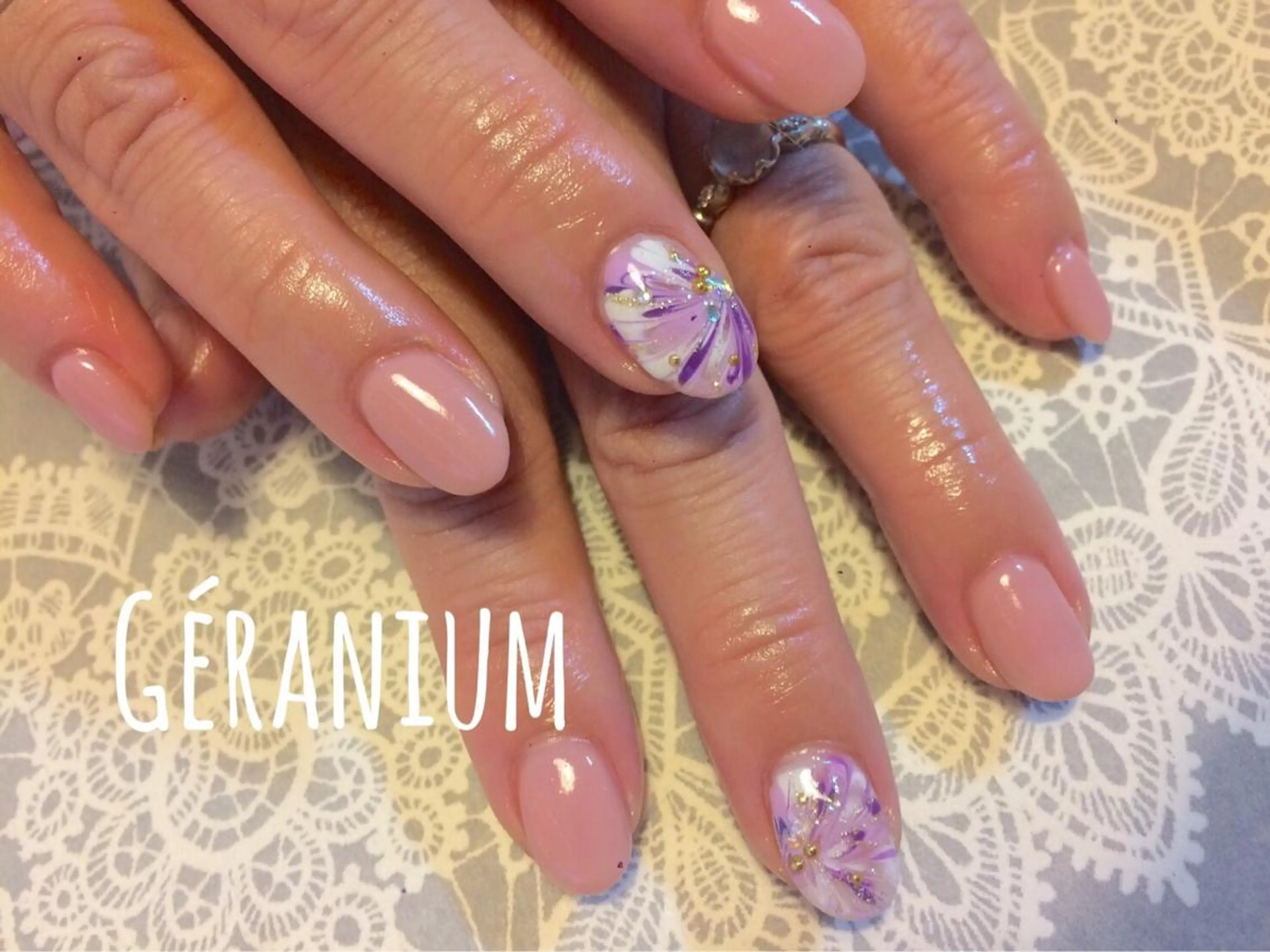 ネイル ピーコックネイル GéRanium Harukaのネイルデザイン