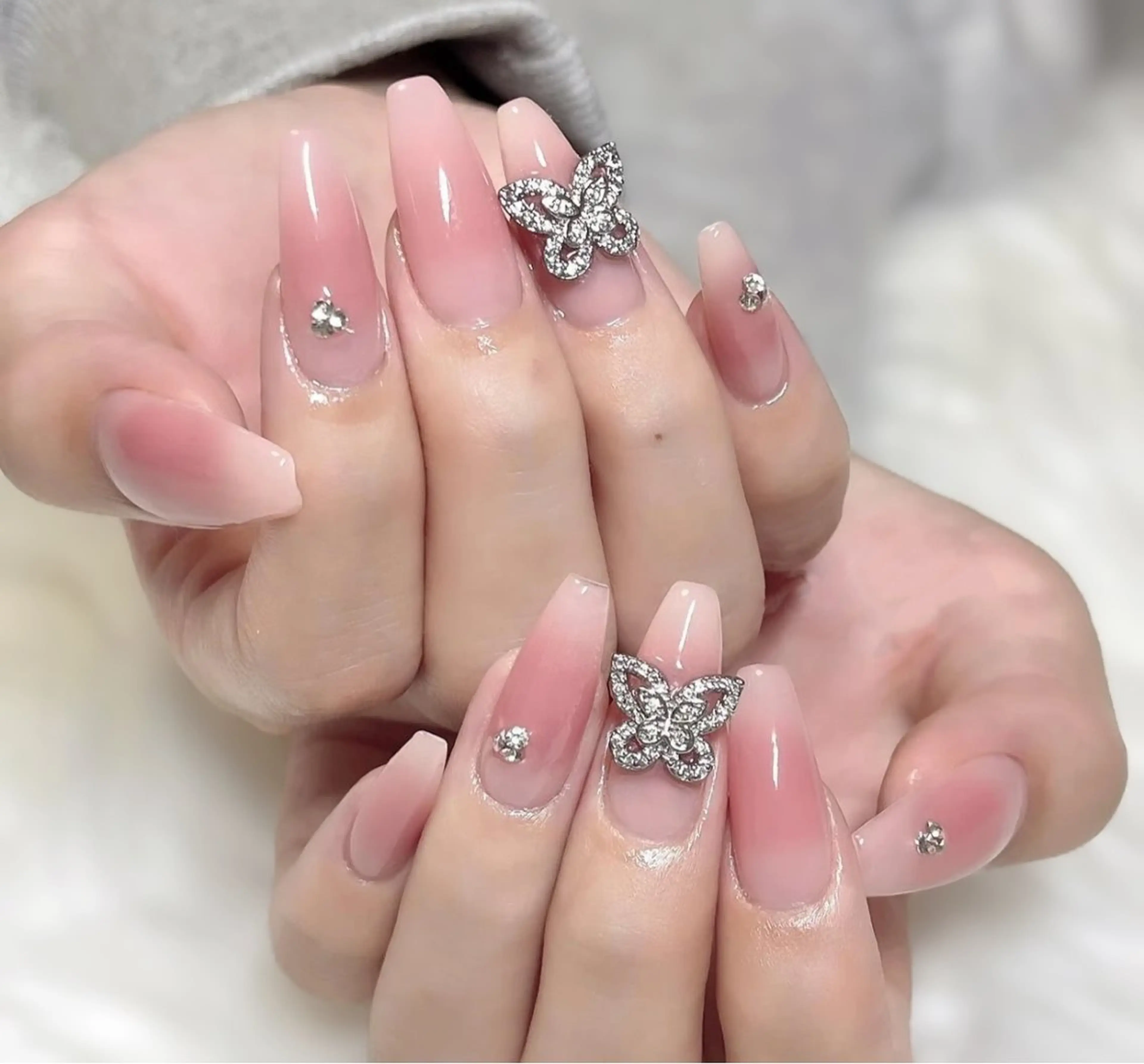 ネイル アートネイル チークネイル 長さ出し フレンチネイル ジェルネイル ハンドネイル ハンドケア YK Beauty Salonのマツエク・マツパデザイン