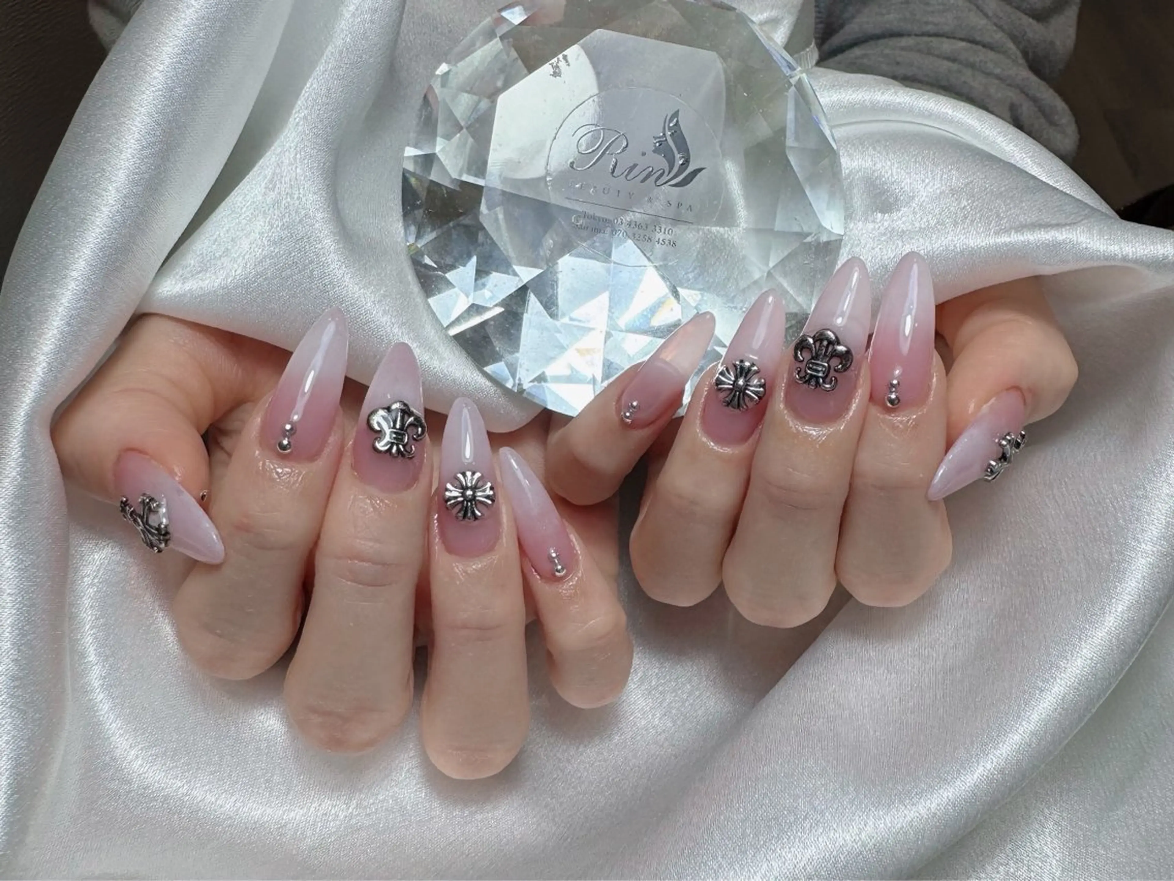 ネイル リサ ネイルサロンのネイルデザイン