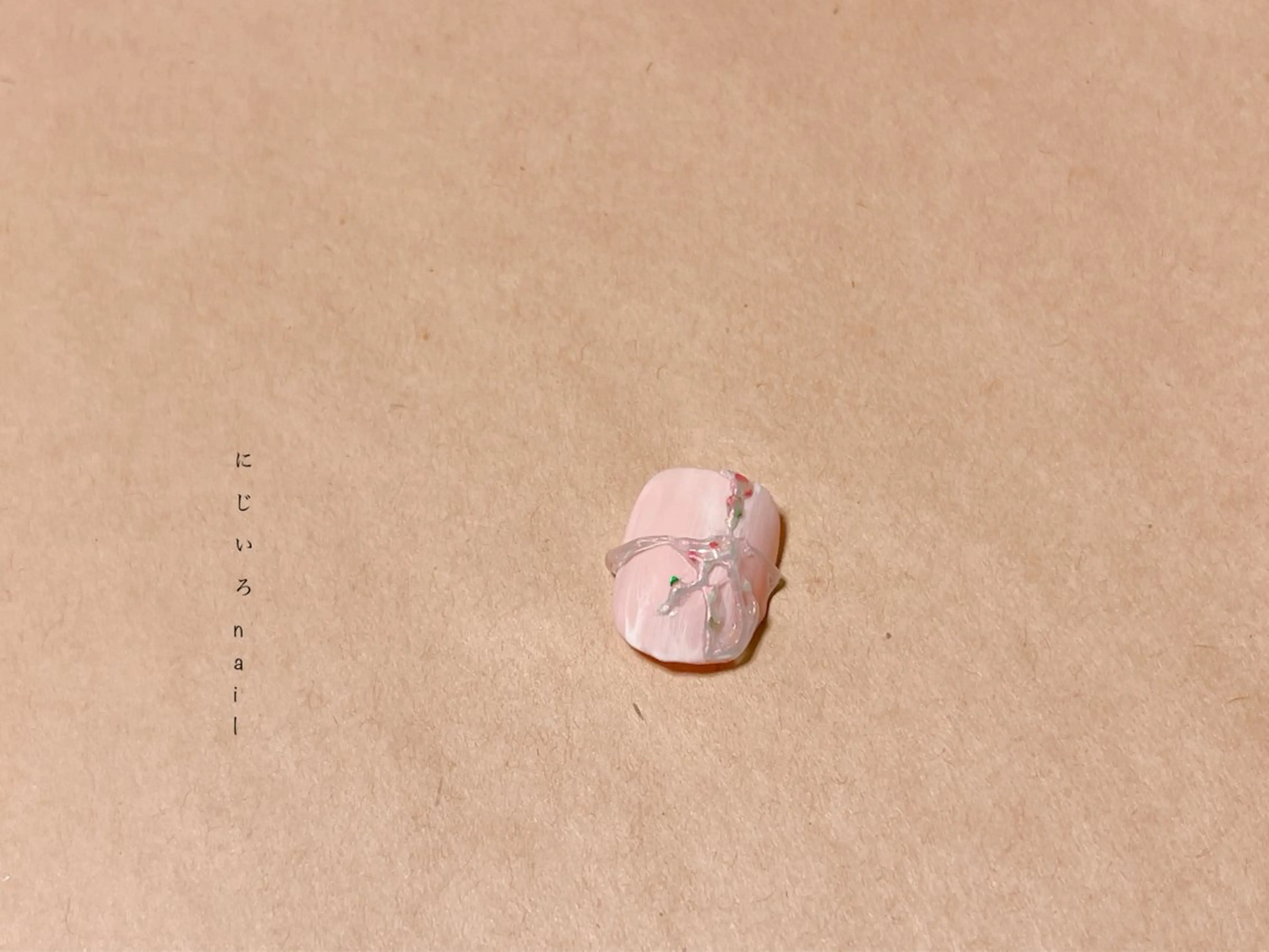 ネイル にじいろ nailのネイルデザイン