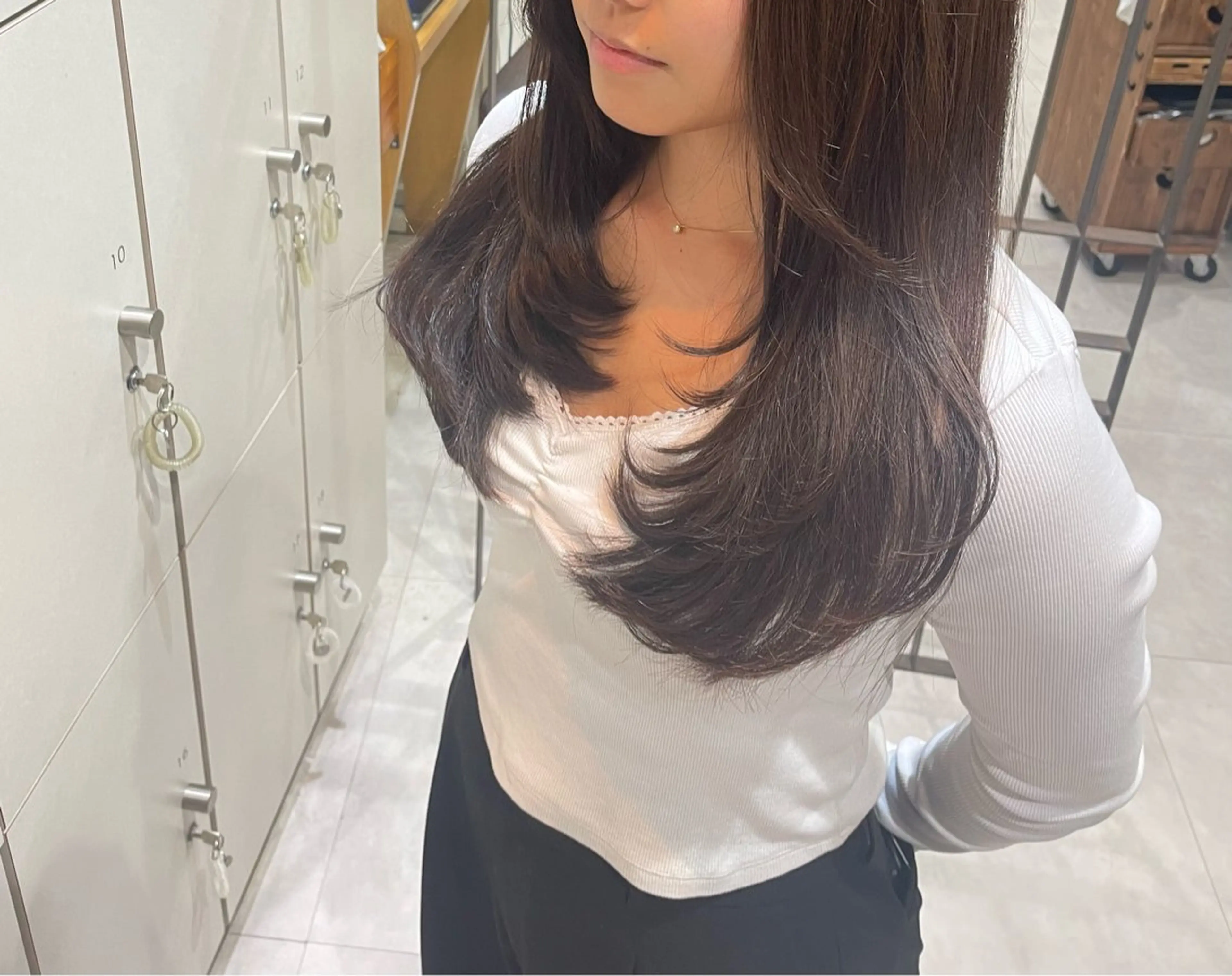 ロング カラー レイヤーカット カット ヘアカラー トリートメント 吉川沙知 /ナチュラルカラーのヘアスタイル