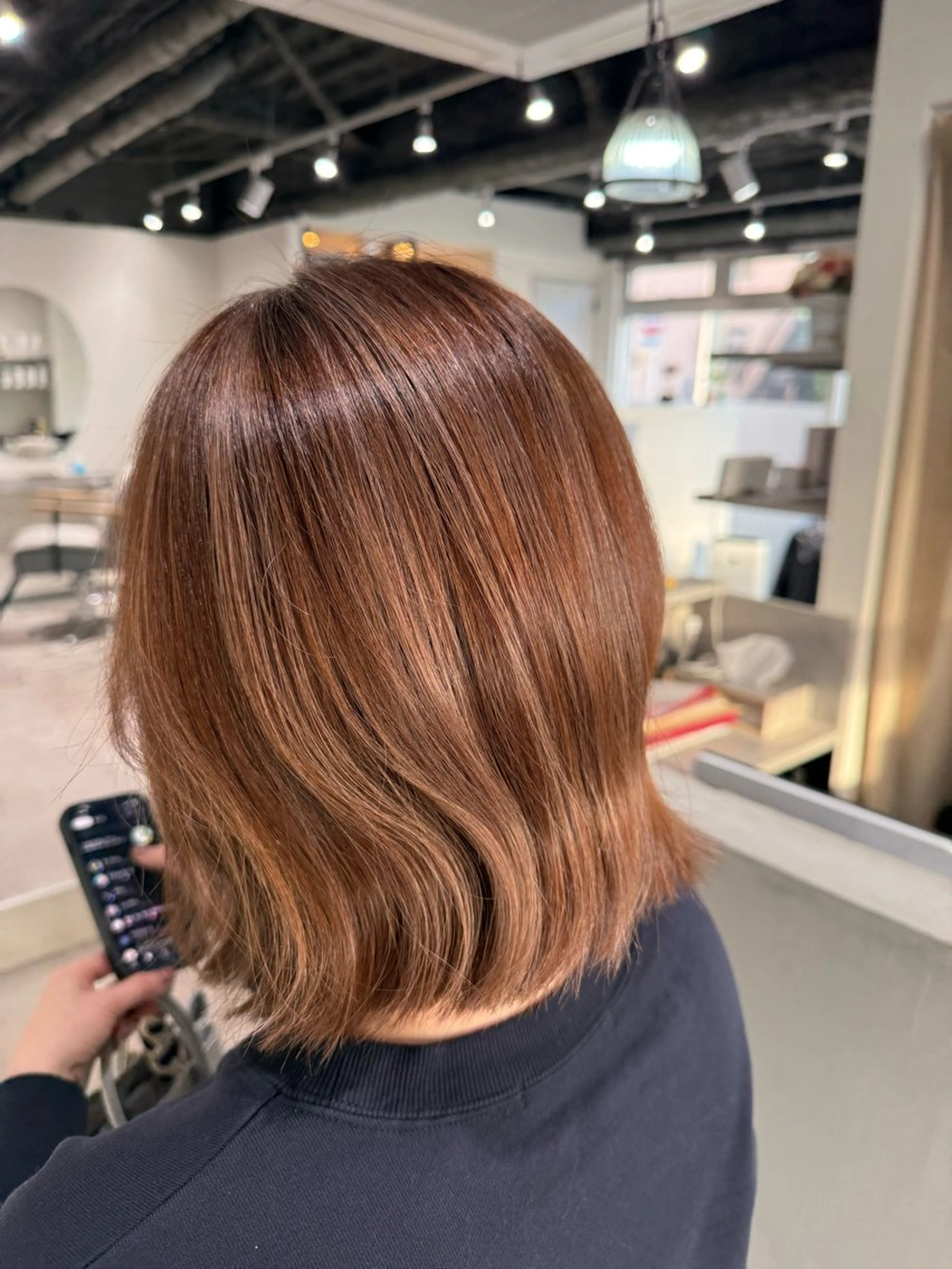 ショート カラー ヘアカラー トリートメント 脱白髪染め美容師 竹内涼乃のヘアスタイル