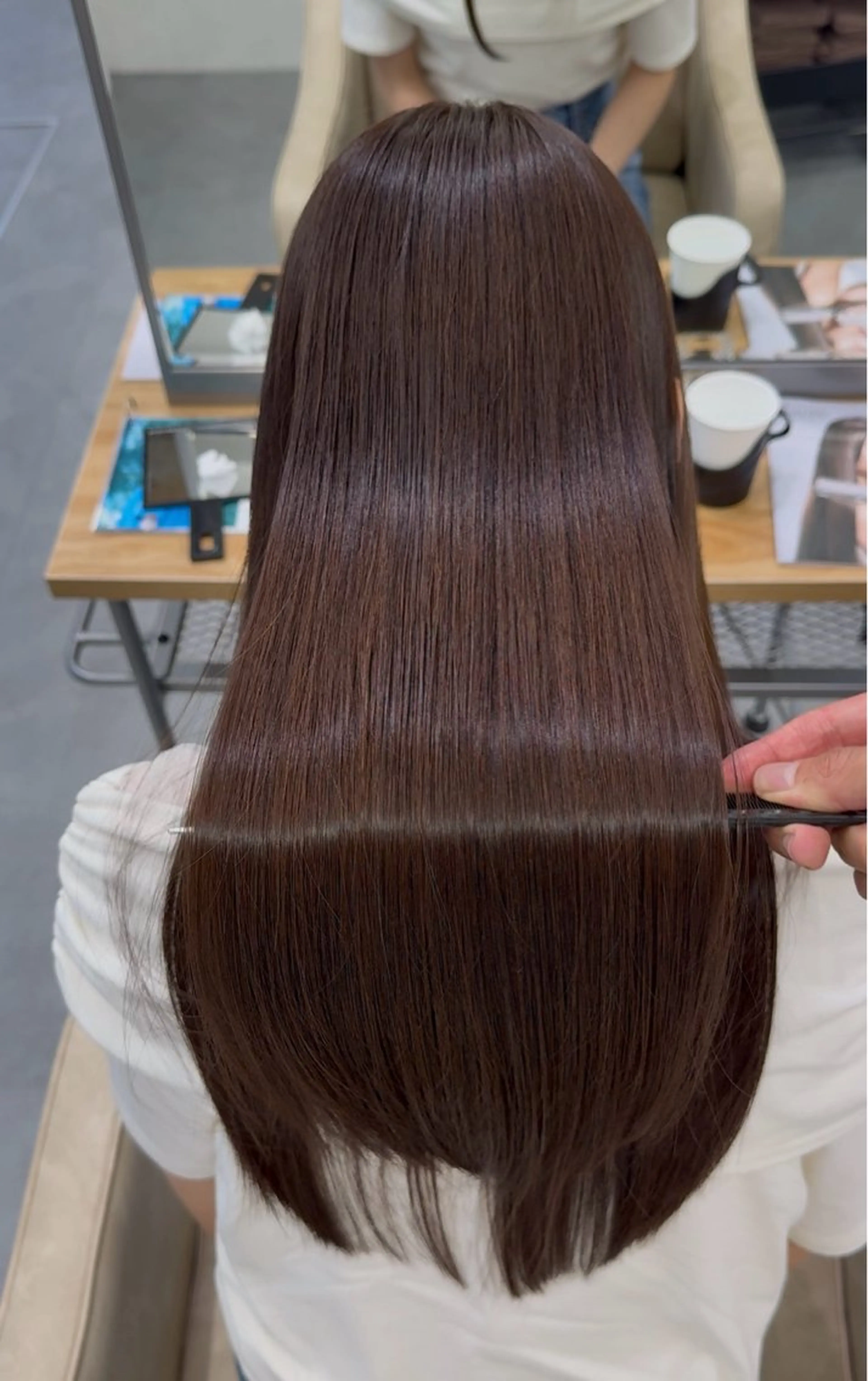 ロング カラー 髪質改善 トリートメント 浅見 茉美のヘアスタイル