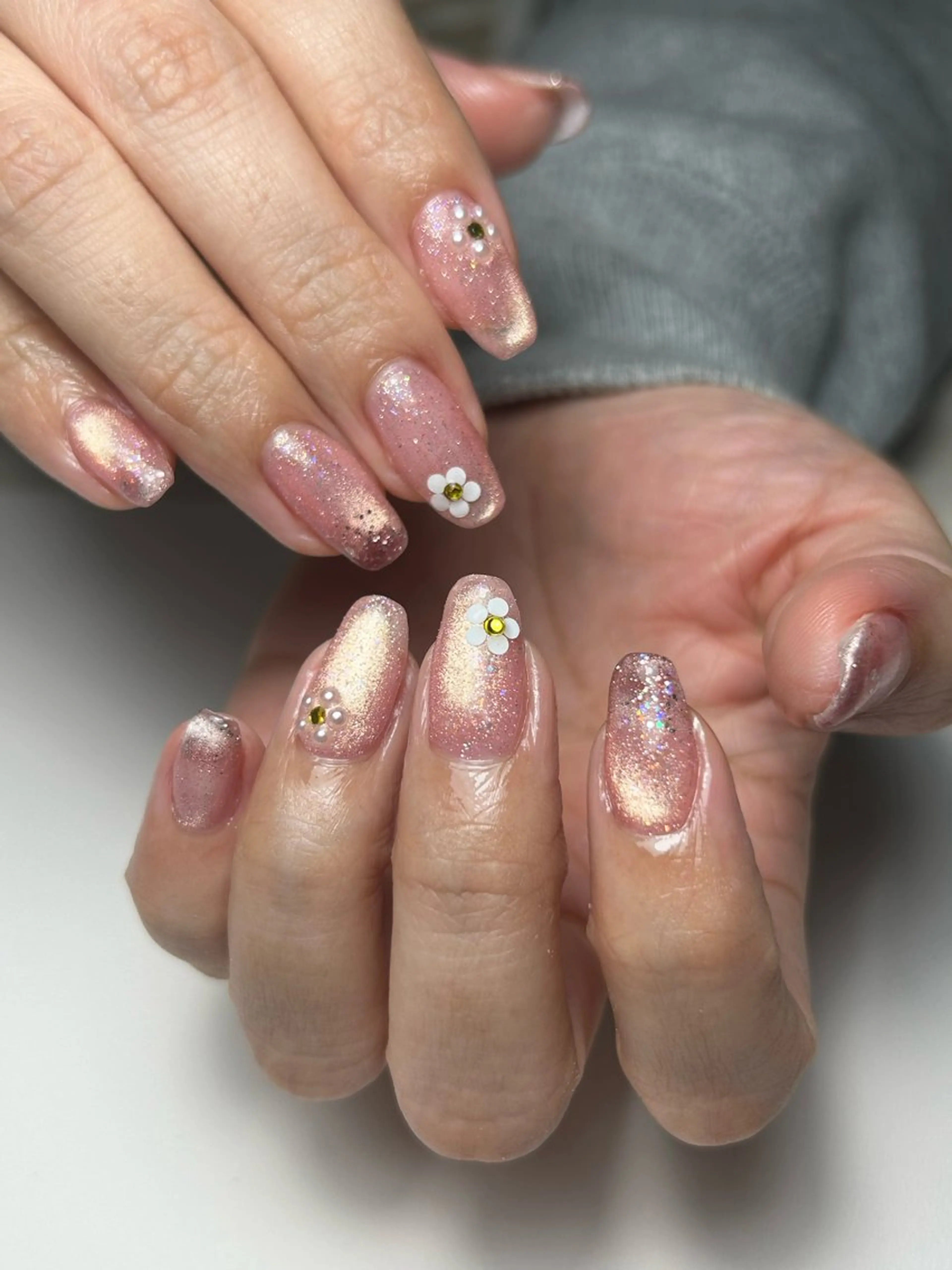 ミディアム ハンドネイル milimili_ umiのネイルデザイン