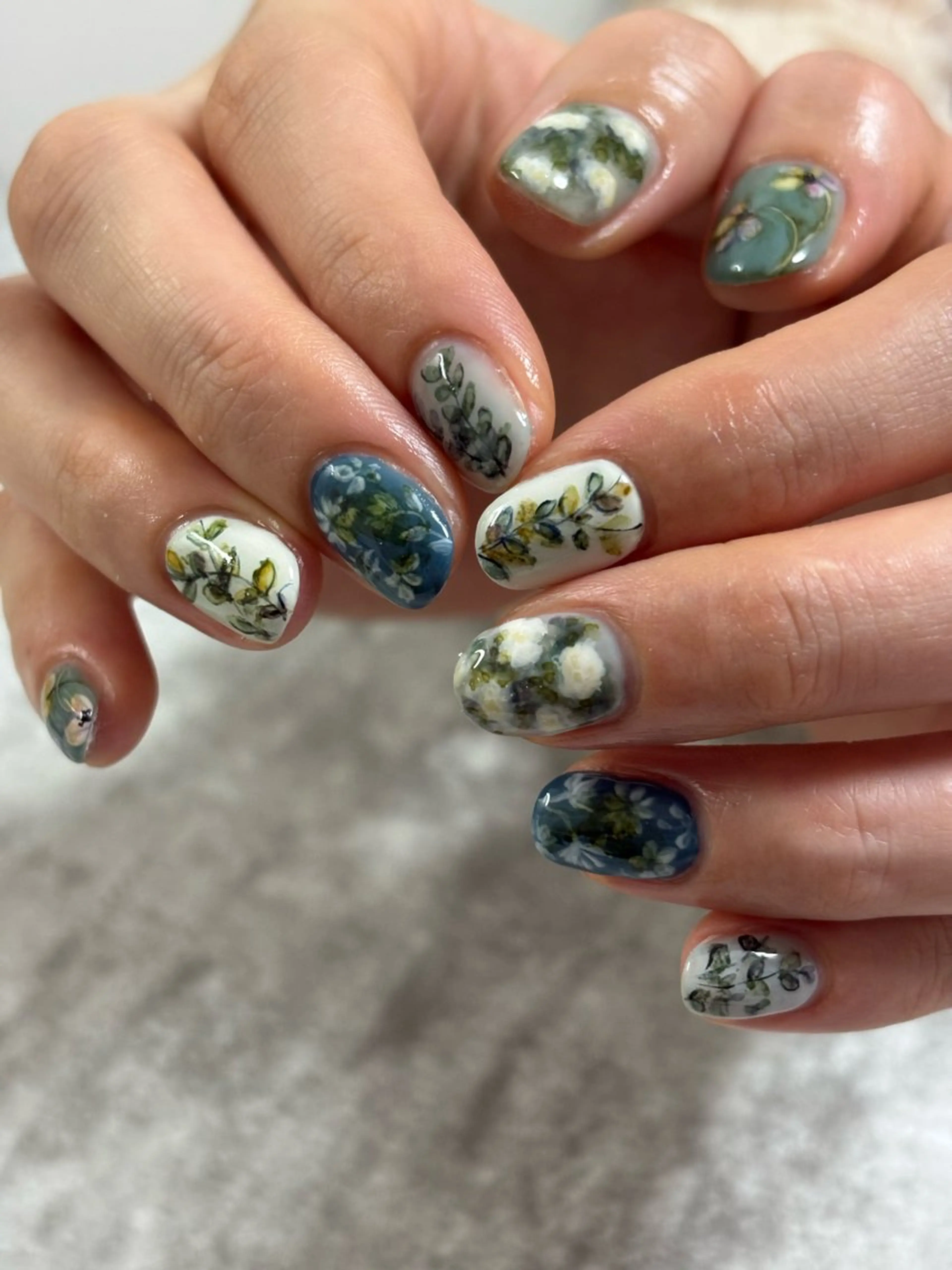 ネイル ハンドネイル FIORITURA Maikoのネイルデザイン