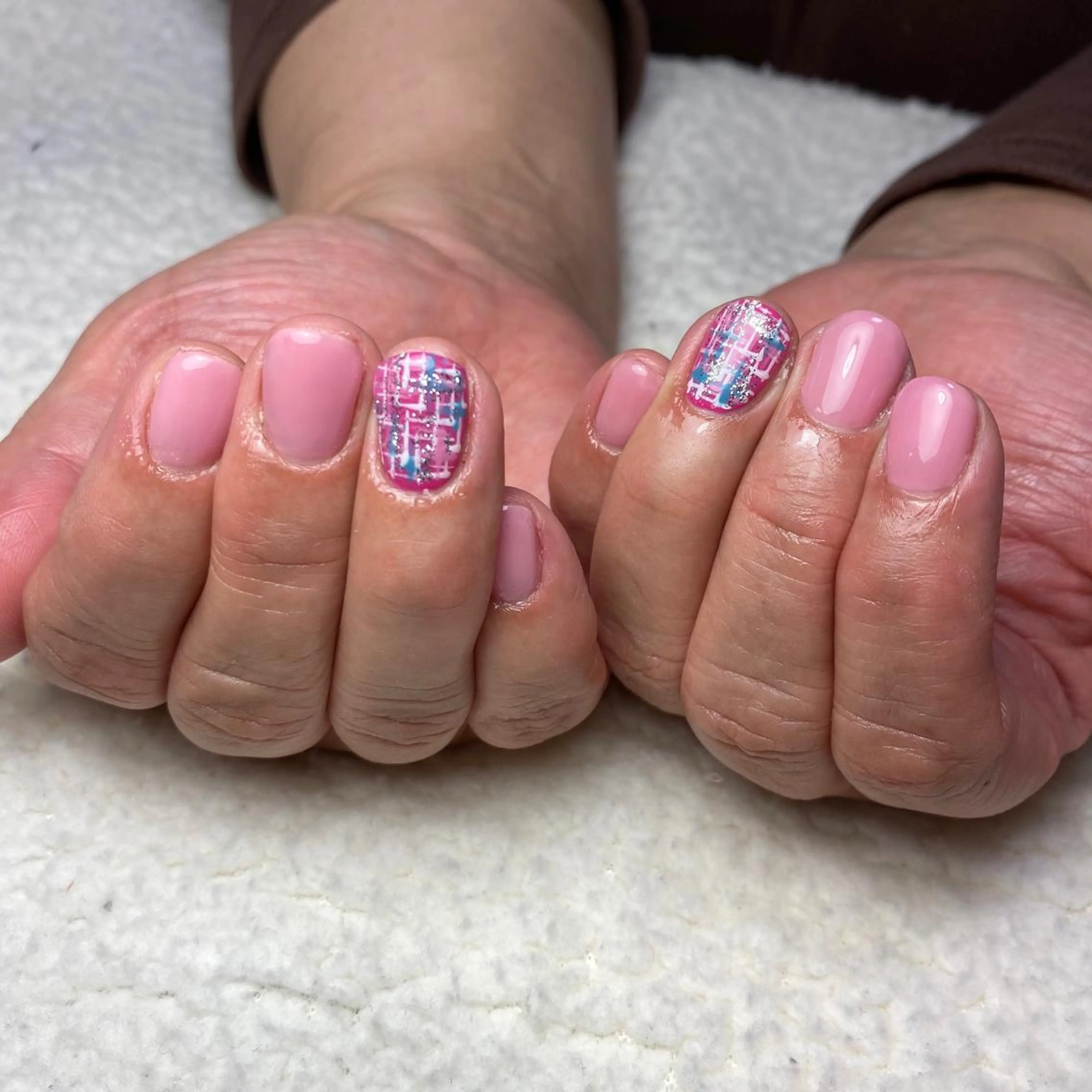 ネイル ツイードネイル 冬ネイル ハンドネイル COCO +のエステ・リラクイメージ