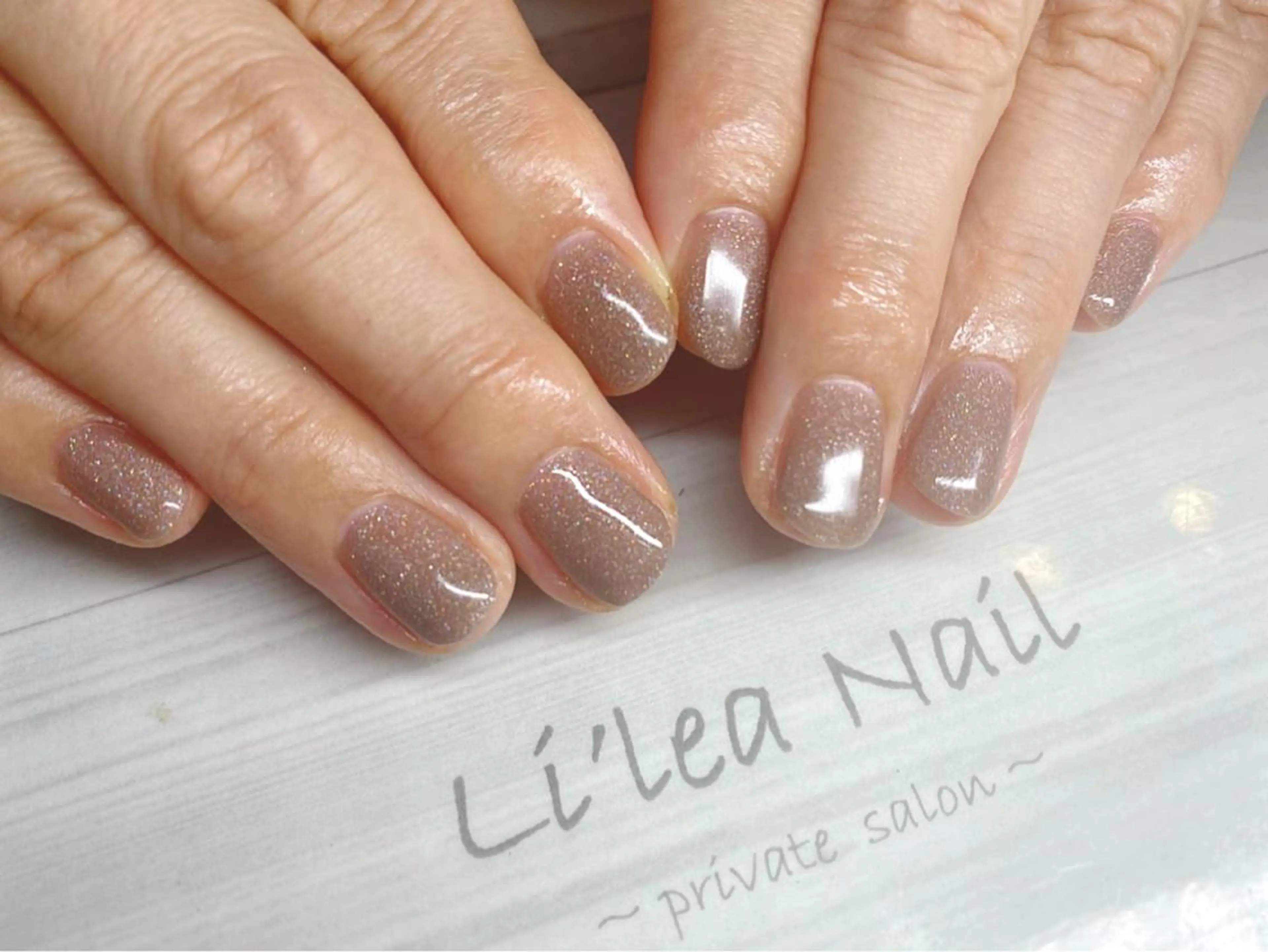 ネイル Li'leaNail AINAのネイルデザイン