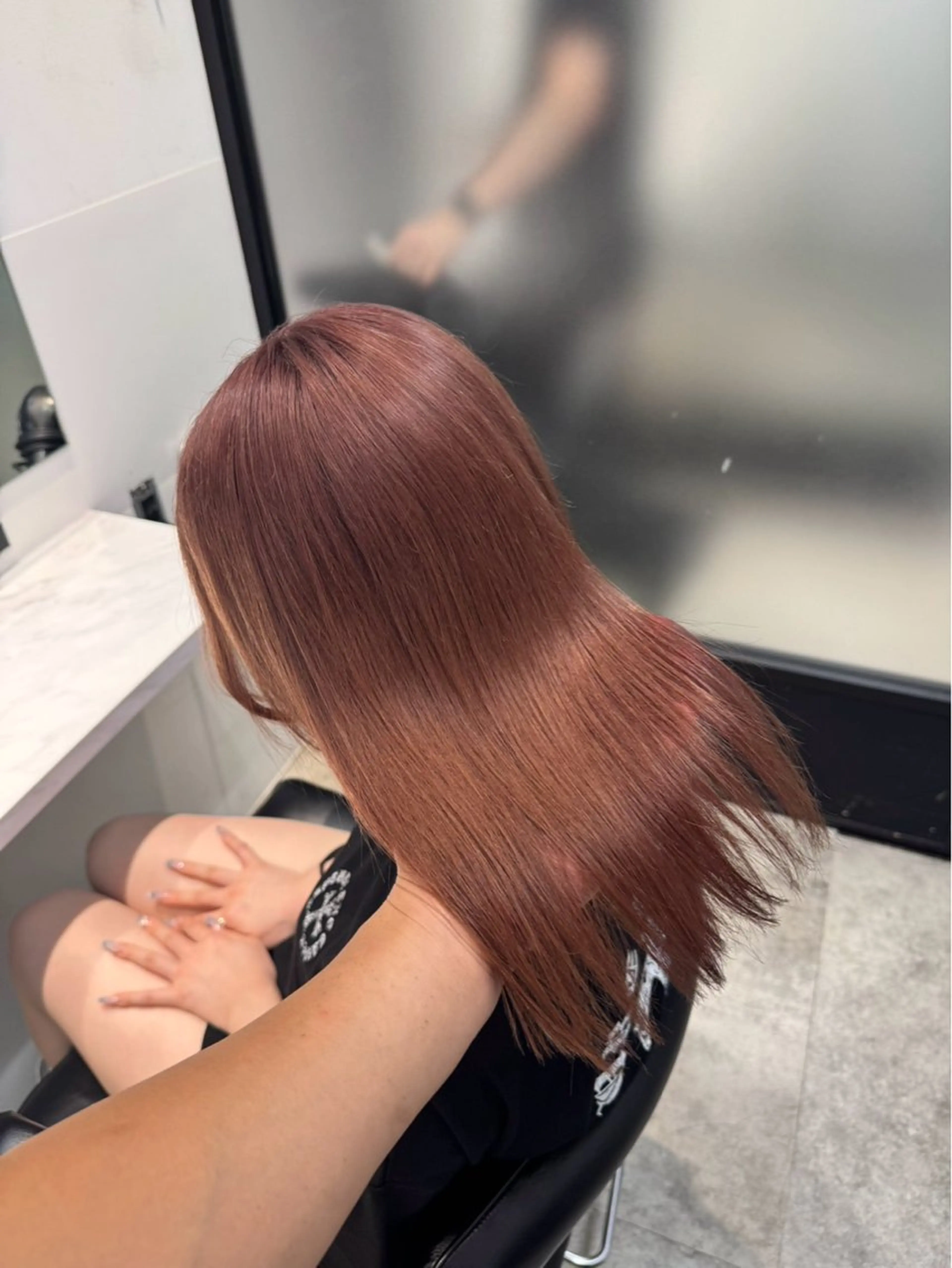 ミディアム カラー ベージュカラー ピンクカラー ピンクベージュ ヘアカラー トリートメント 渋谷/透明感カラー /半個室/こうめいのヘアスタイル