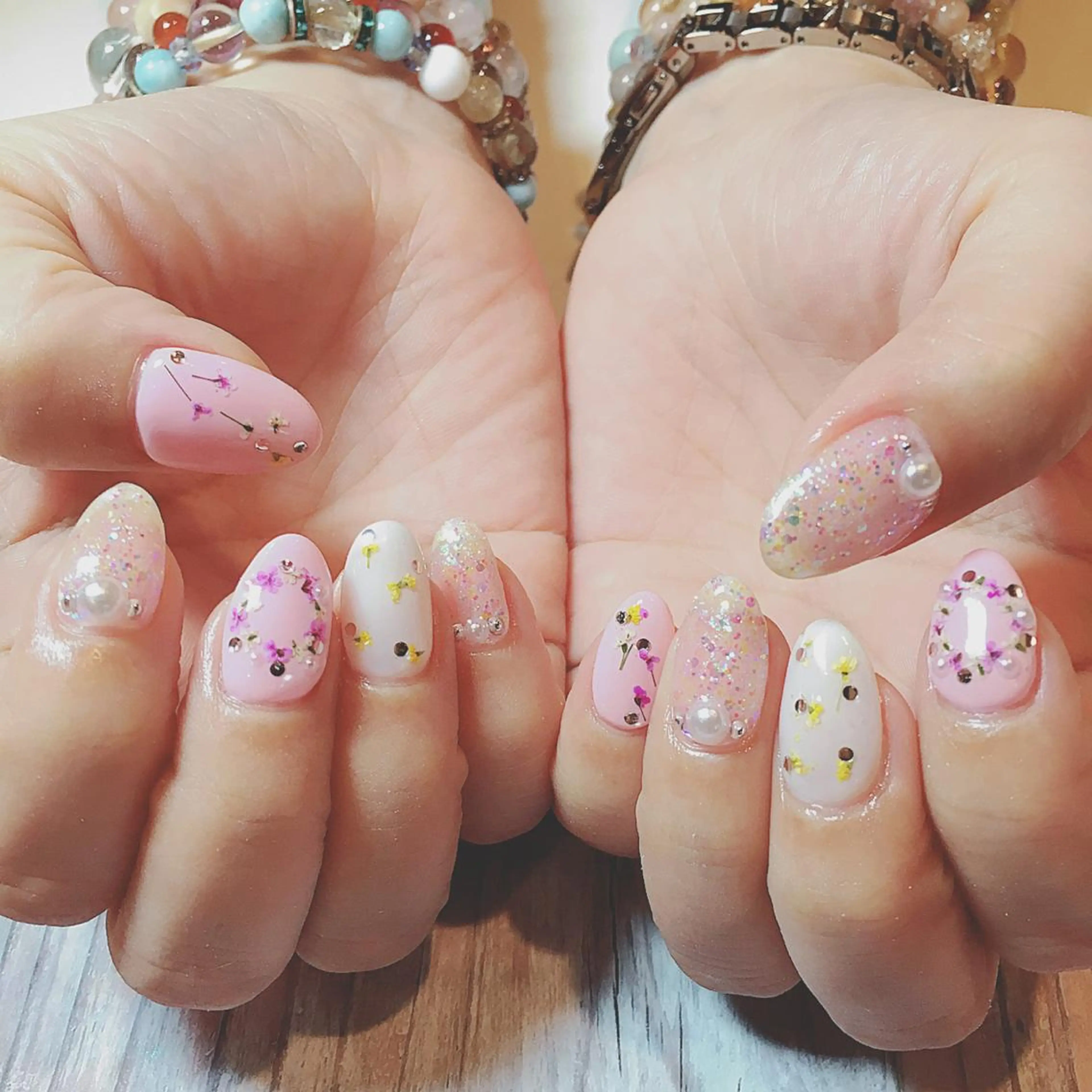 ネイル 森山 舞のネイルデザイン