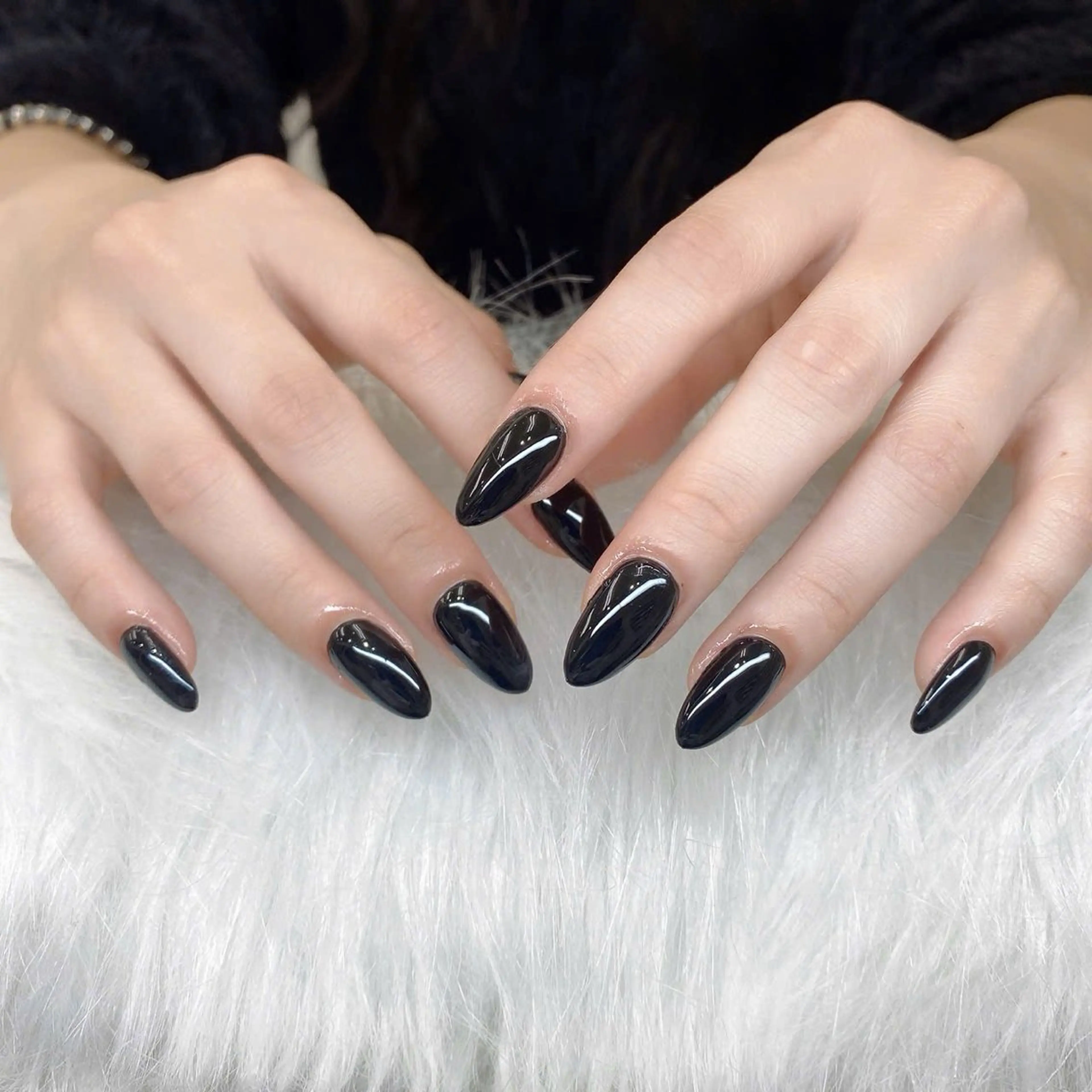 ネイル チークネイル フレンチネイル グラデーション キラキラネイル 韓国ネイル ハンドネイル Minette nailHuongのネイルデザイン