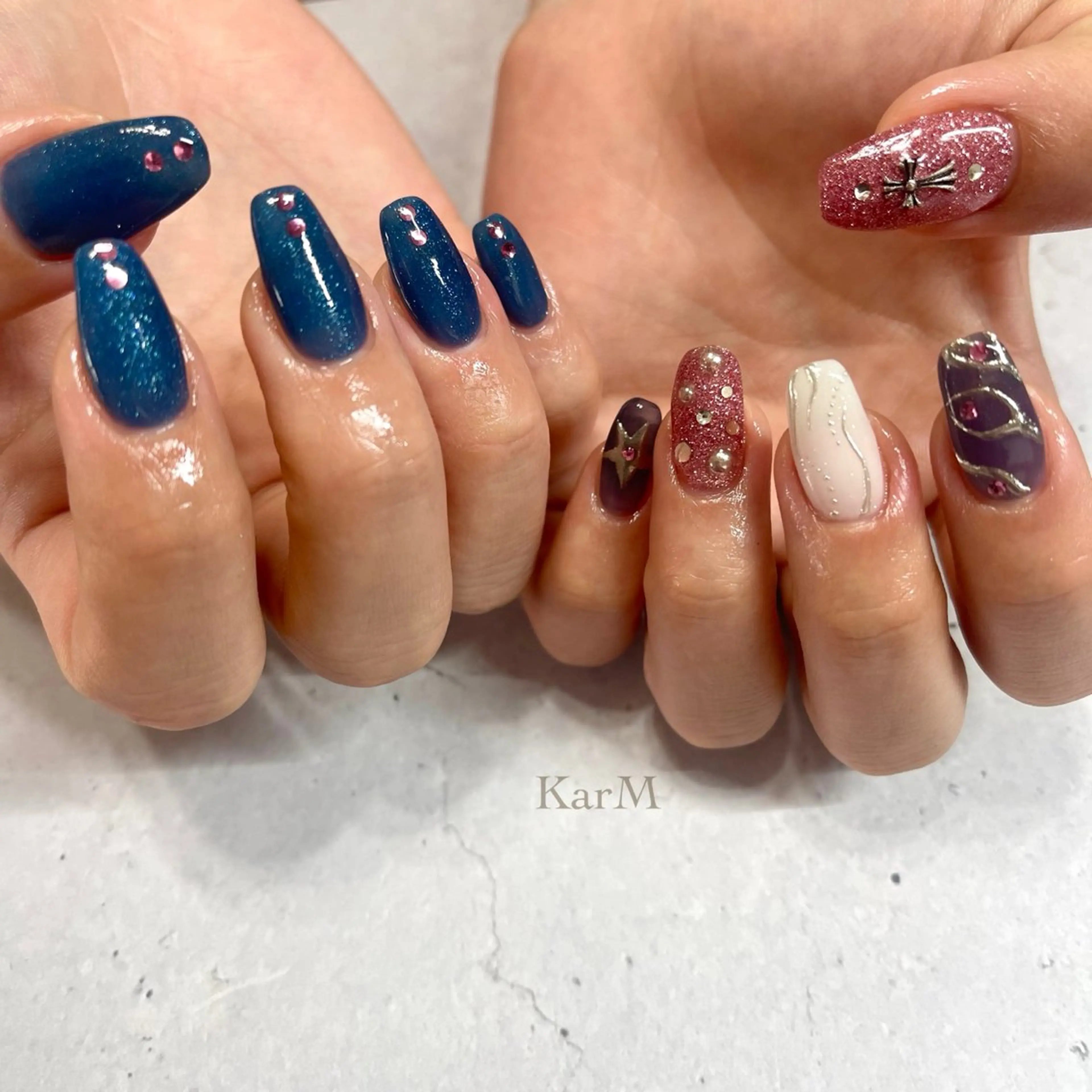 ネイル アートネイル オーロラネイル チークネイル フラッシュネイル フレンチネイル ハンドネイル ogino karinのネイルデザイン