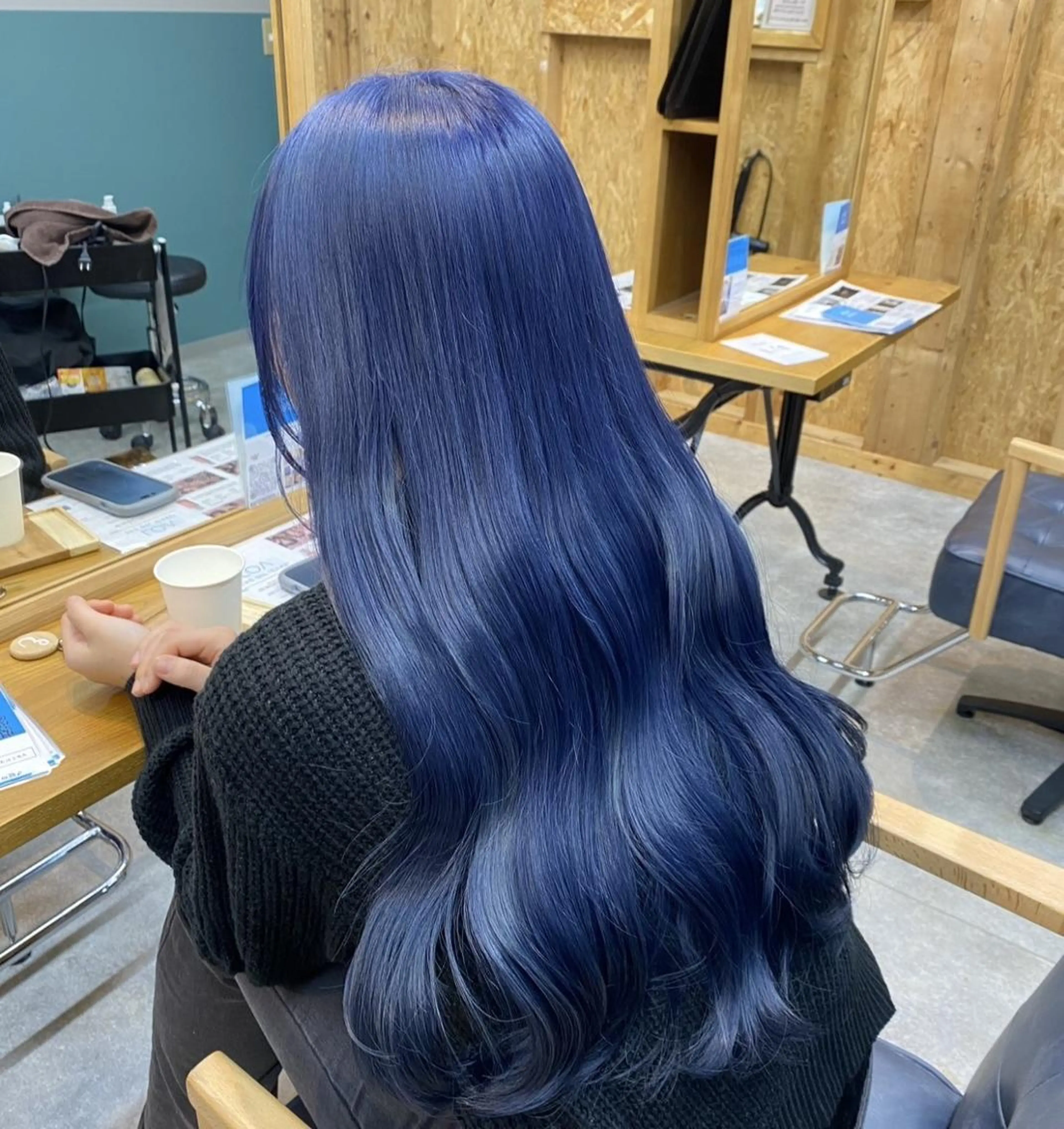 セミロング 透けるミルクティー ☕赤味ゼロ★はる吉のヘアスタイル