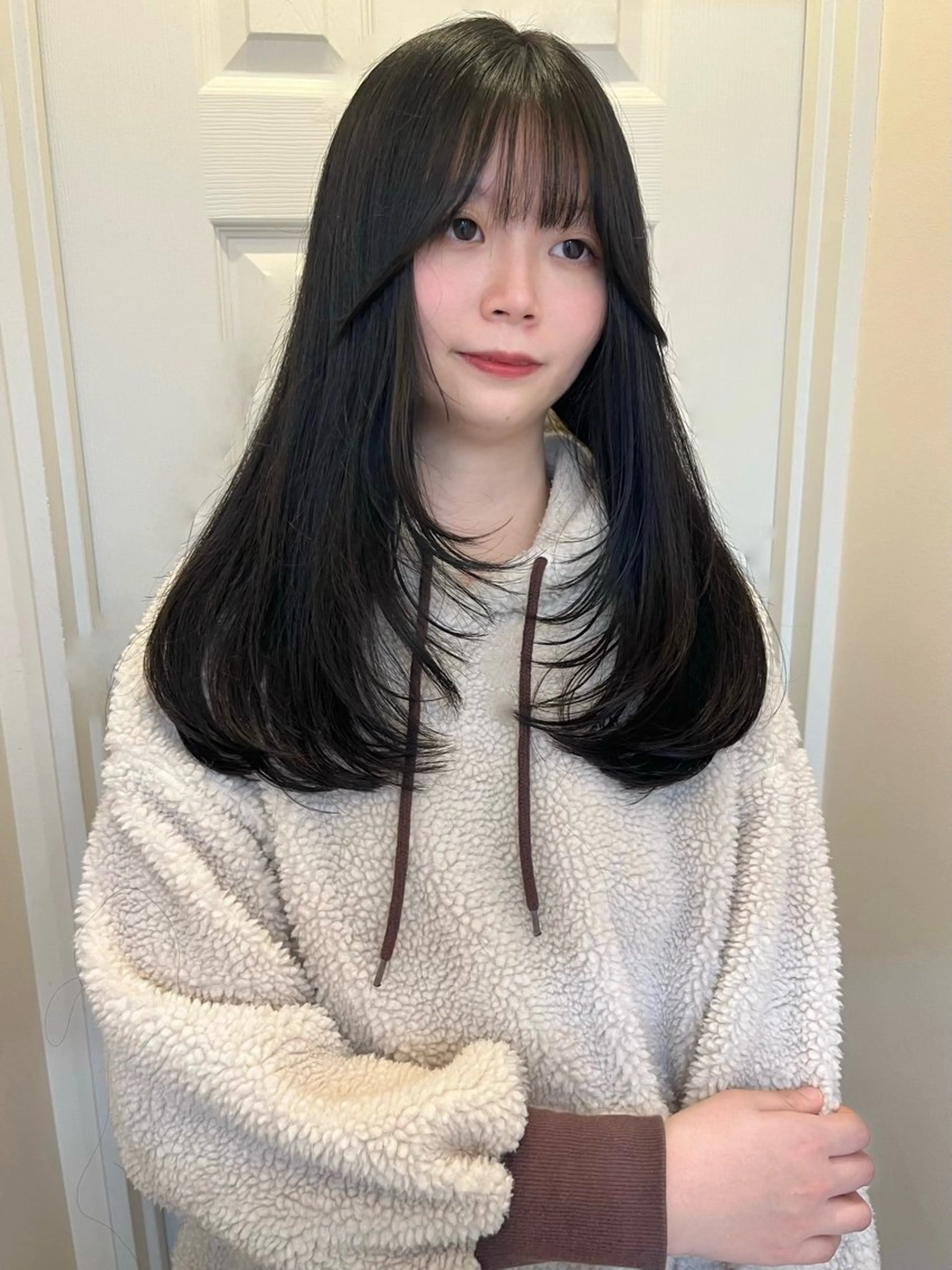 ロング yuka/ロング/ レイヤーカットモデルのヘアスタイル