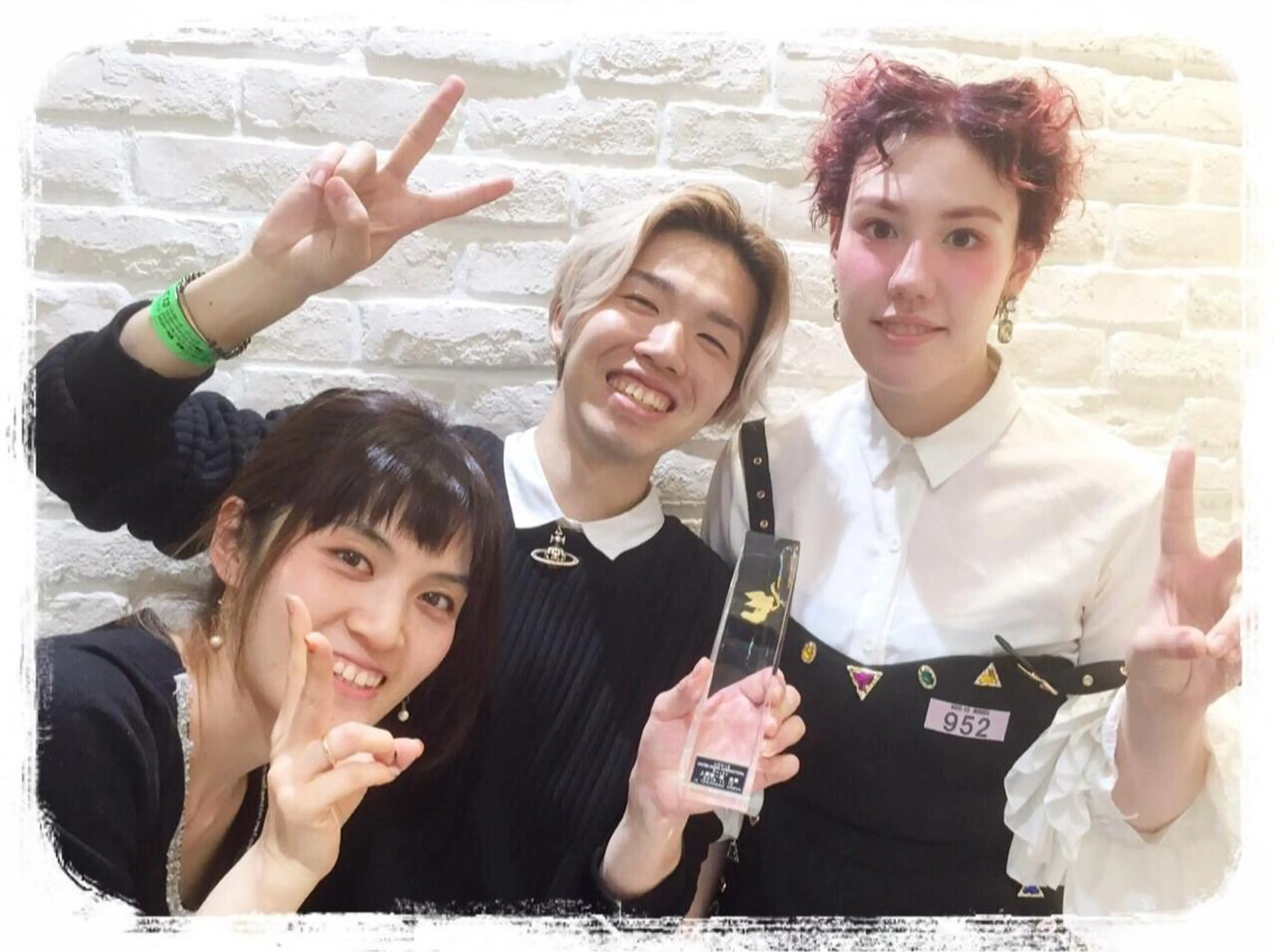 ショート カラー Uno. 本気で ヘアに悩む方へ✨のヘアスタイル