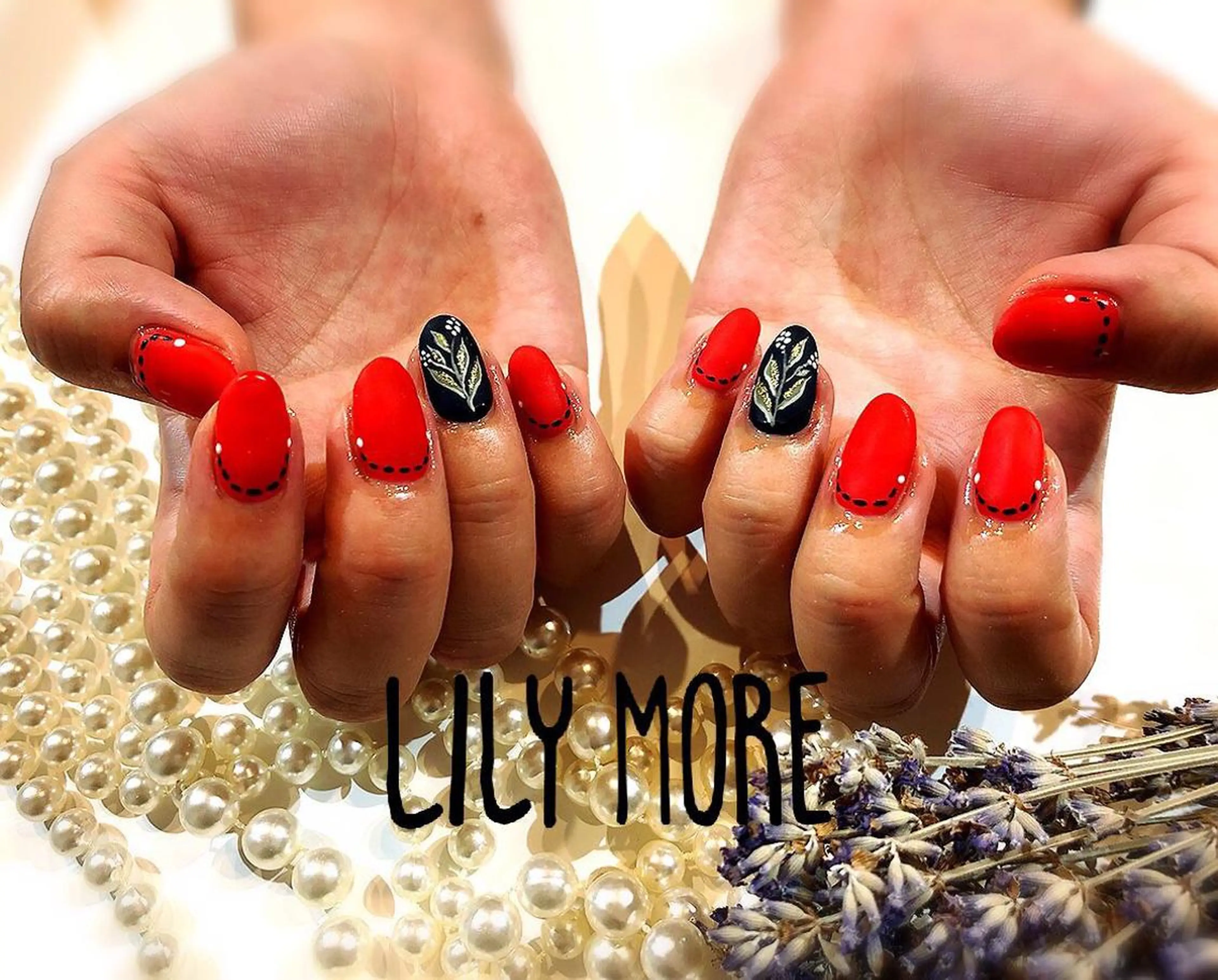 ネイル アートネイル マットネイル Lily closetのネイルデザイン