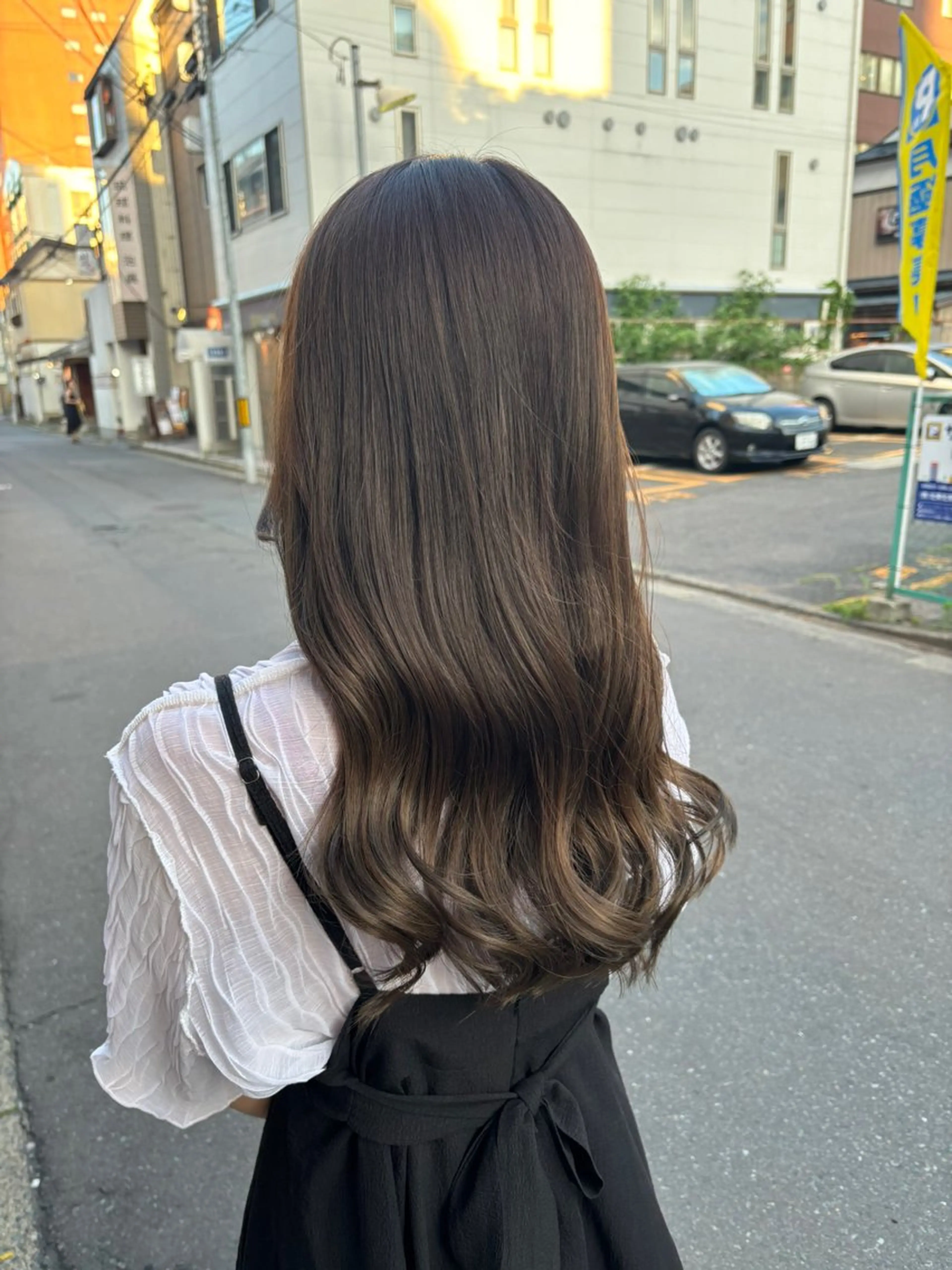 ロング カラー ベージュカラー オリーブベージュ カット ヘアカラー トリートメント tender🐬 まゆかのヘアスタイル