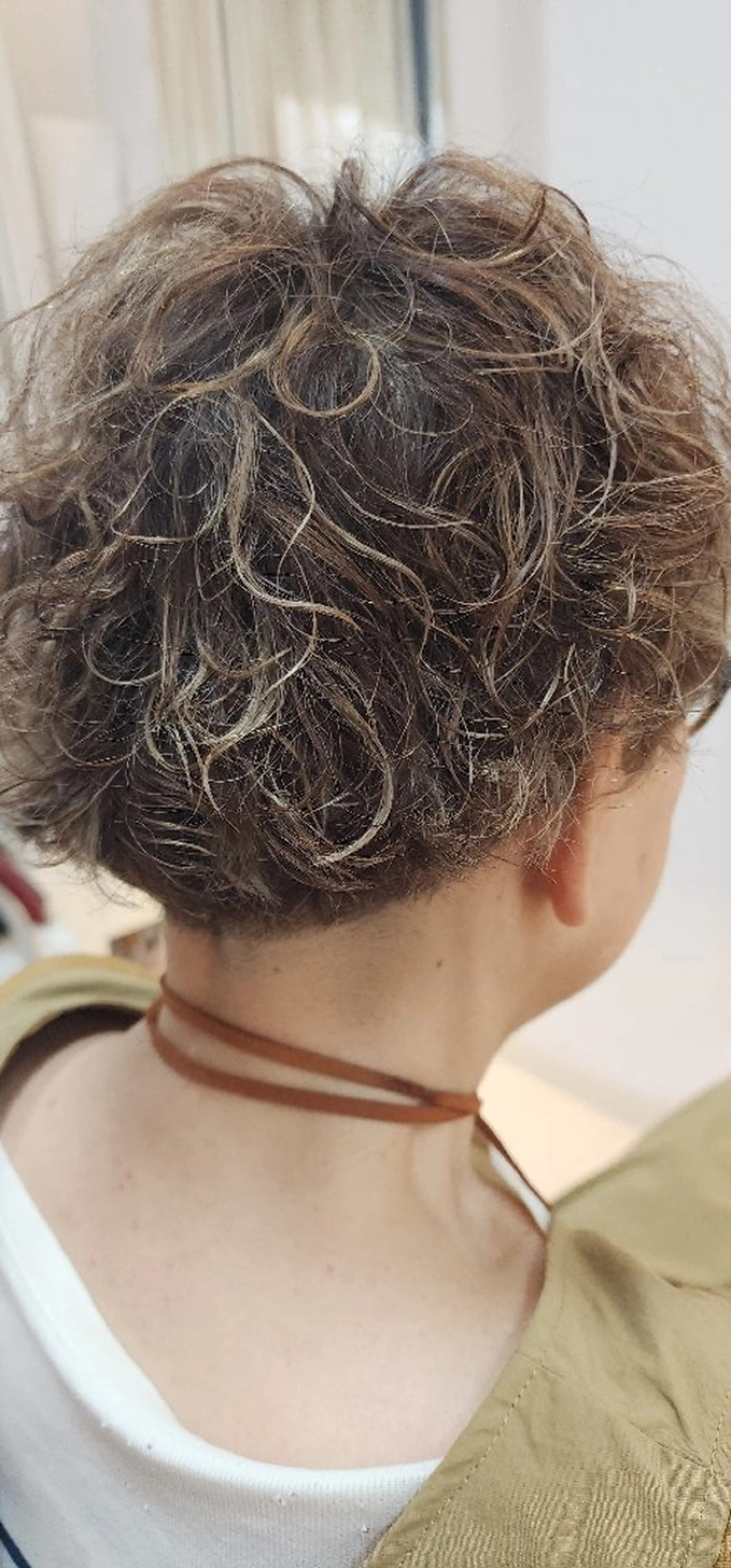 ショート カラー パーマ hairmake Juinのヘアスタイル