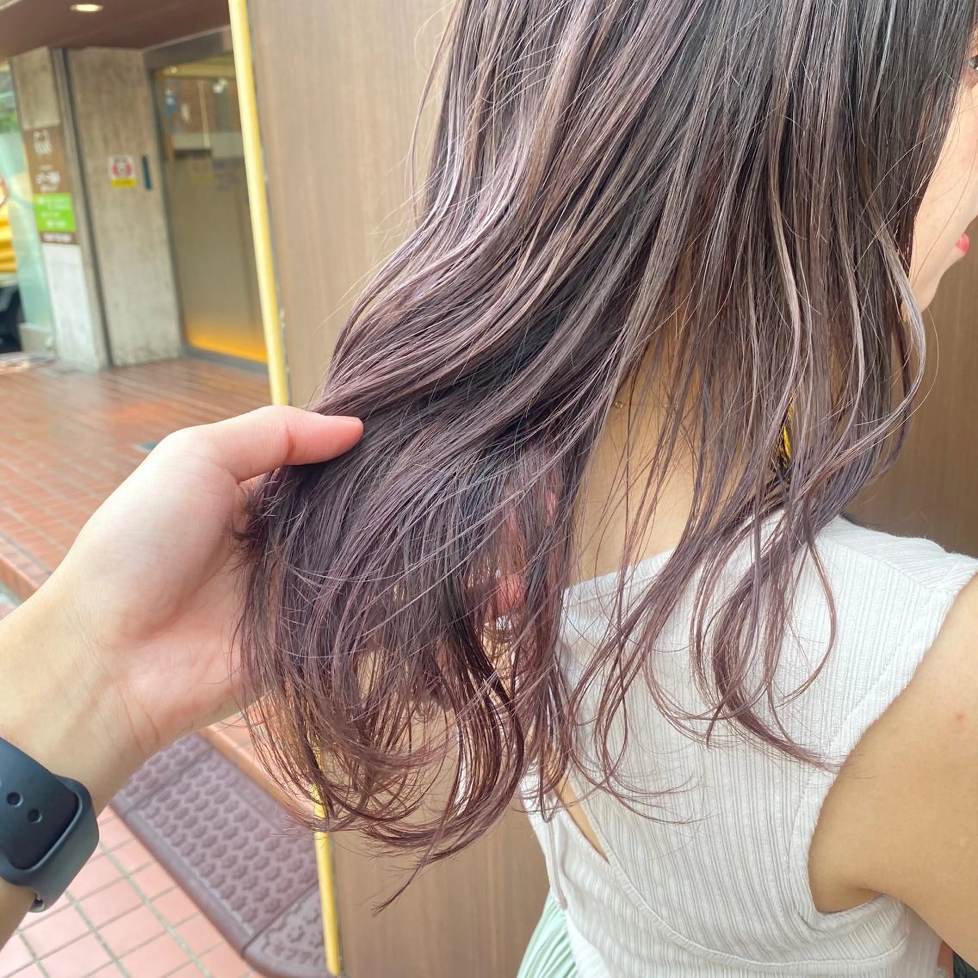 セミロング ボブ/マンツーマン ミヒラケイタのヘアスタイル