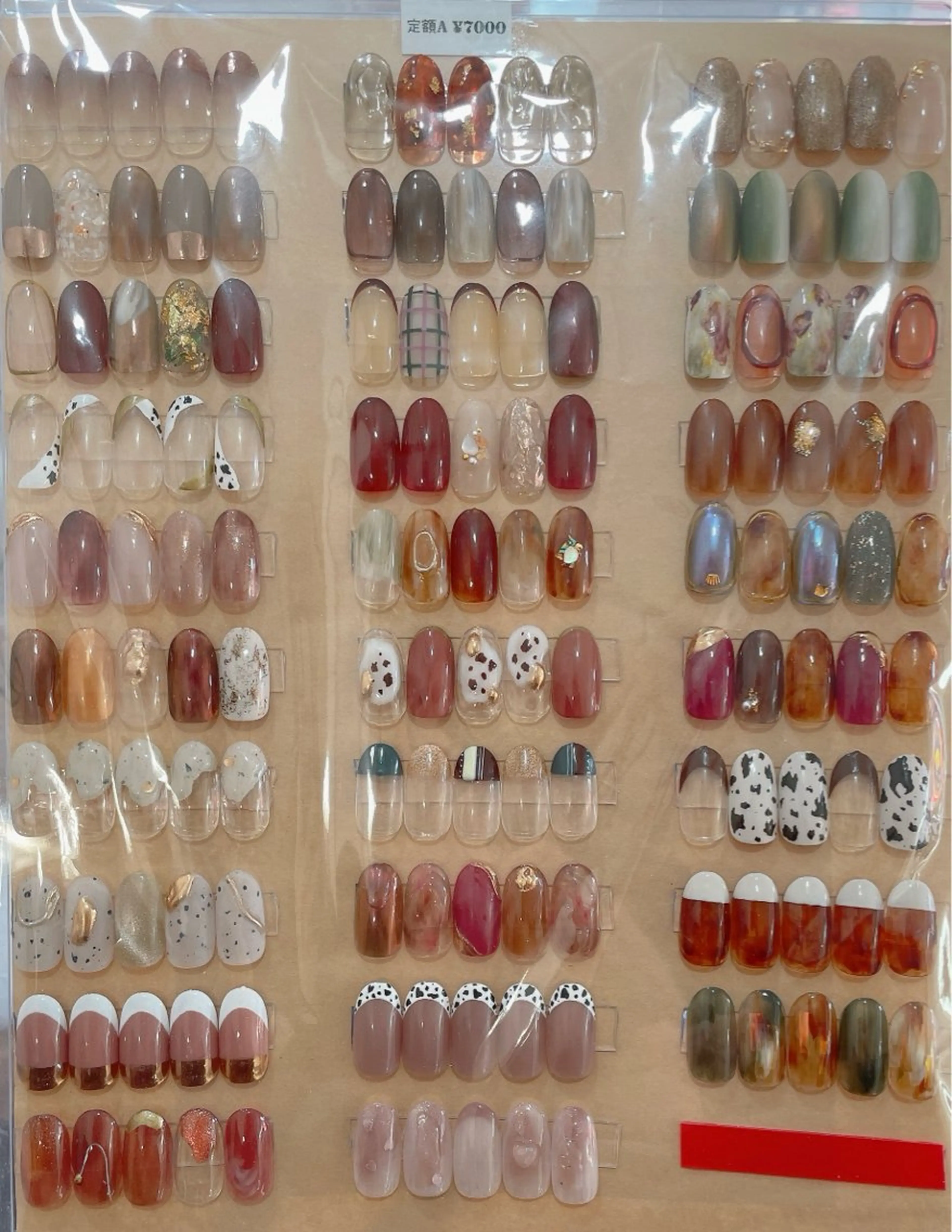 ネイル nailroom OHANA🌴のネイルデザイン