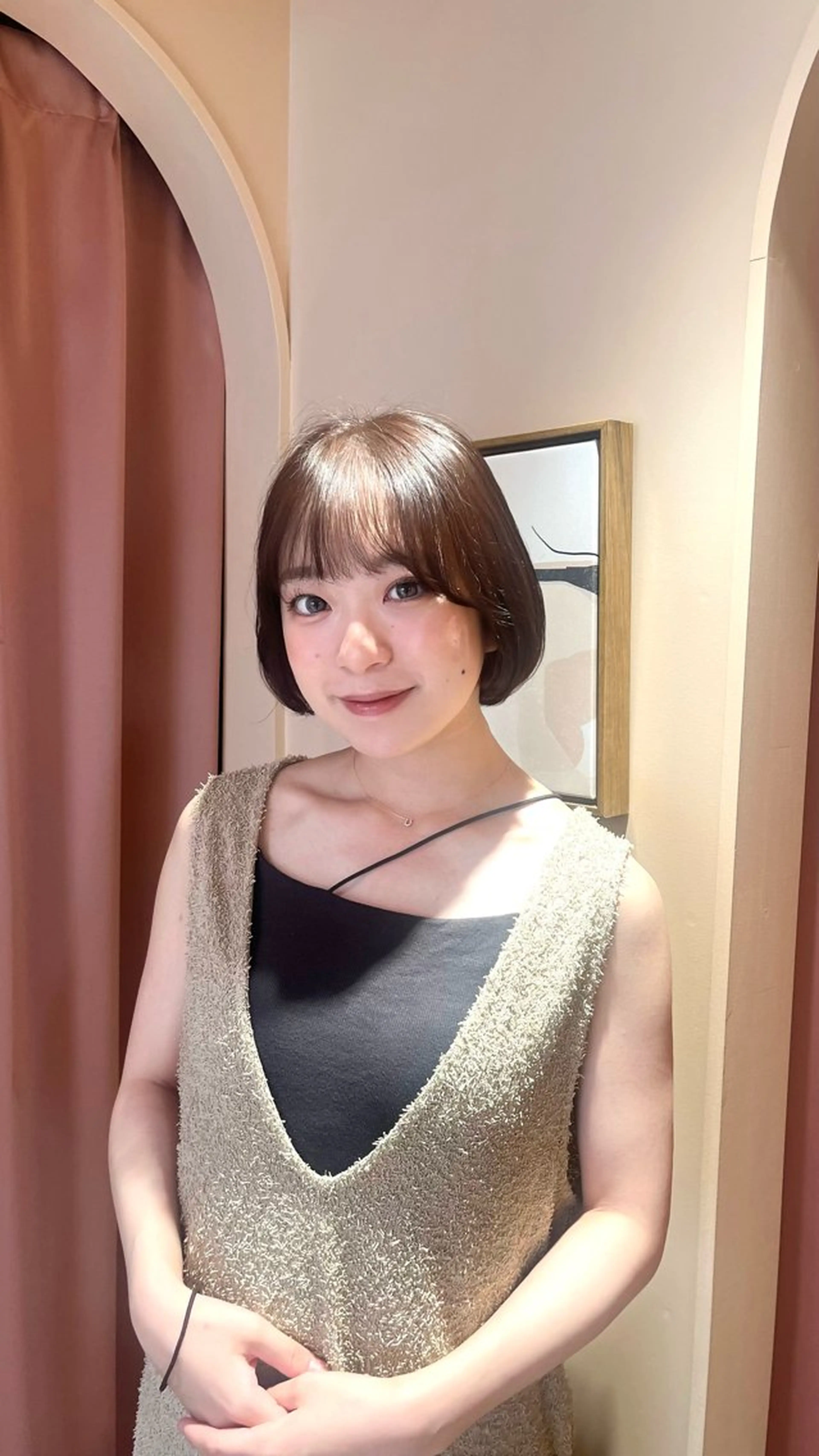 ショート カラー ベージュカラー 透明感カラー coyumi / 𝘦 𝘮 𝘶のヘアスタイル