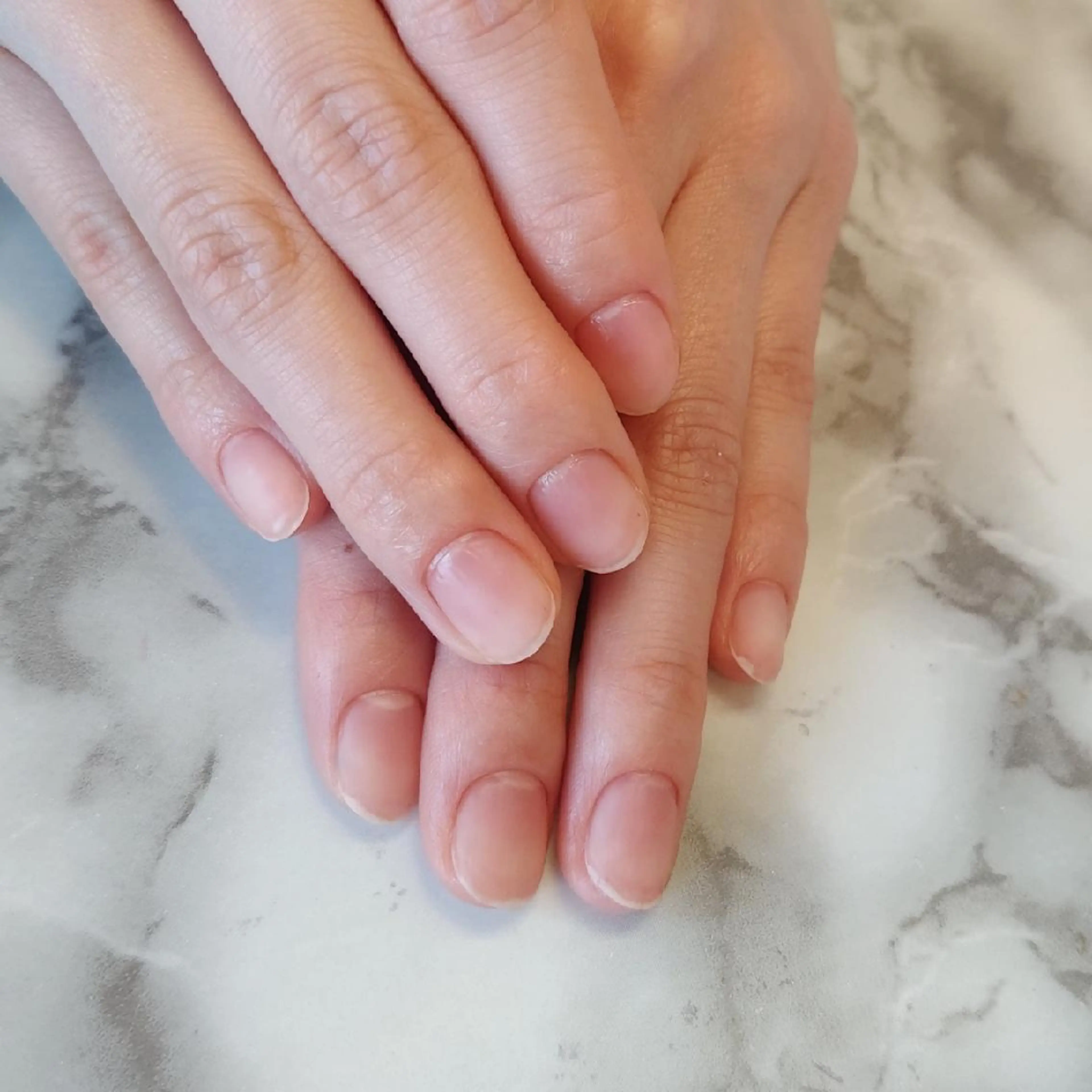 ネイル ジェヌインネイル 河内のネイルデザイン